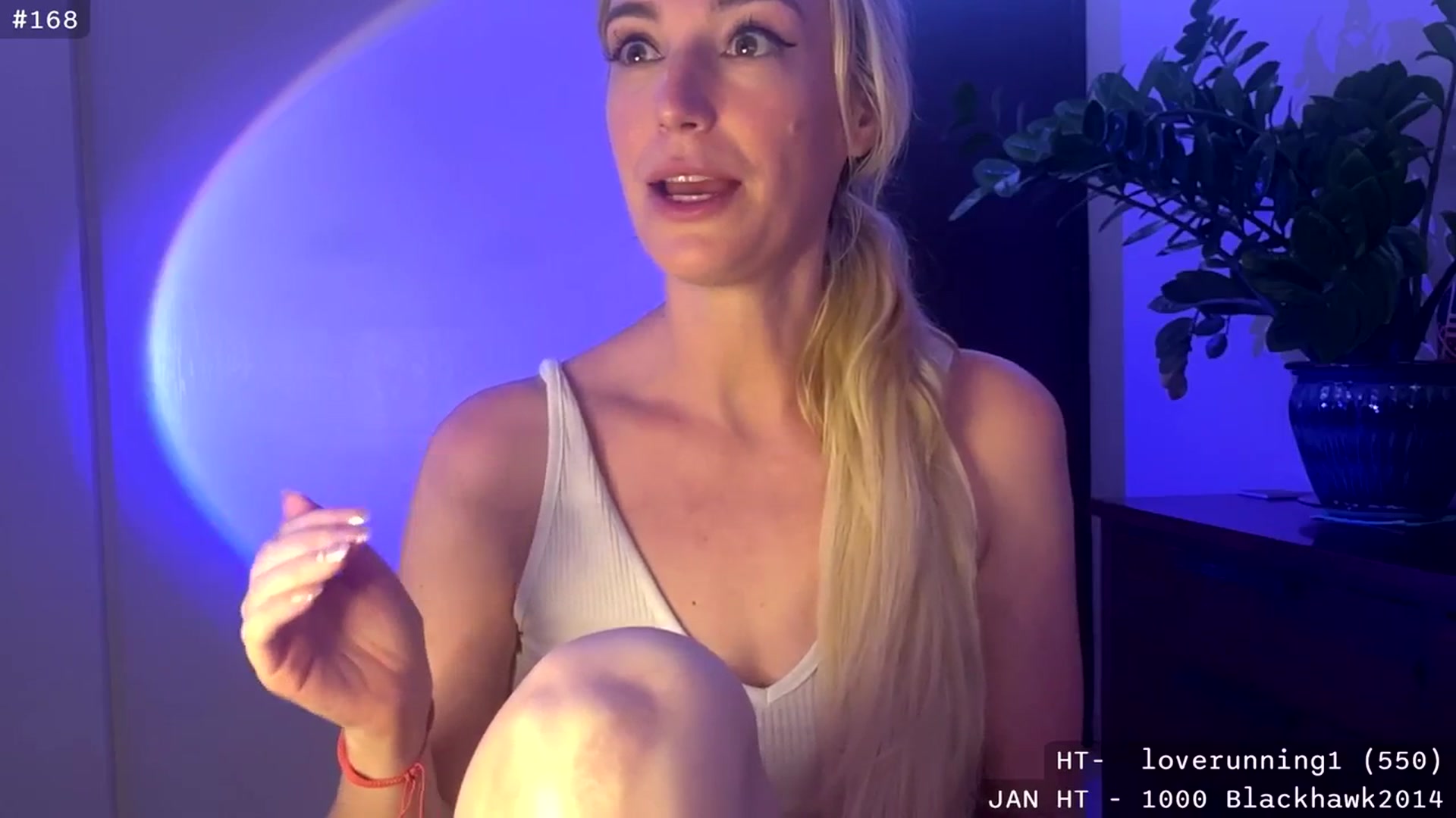 Gallery image thumbnail from JaneAllDay's myfreecams stream on, 01/23/2024, 06:41 image 5 of 20