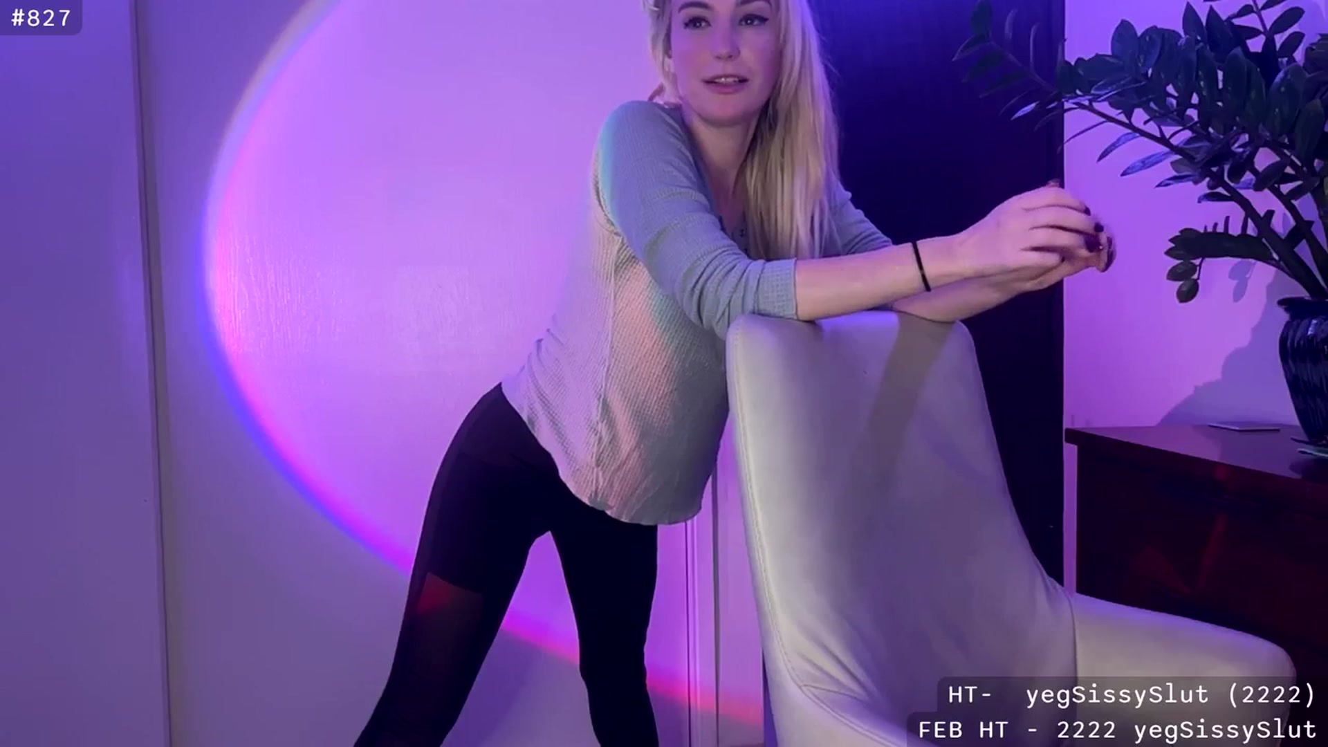 Gallery image thumbnail from JaneAllDay's myfreecams stream on, 02/03/2024, 04:52 image 17 of 20