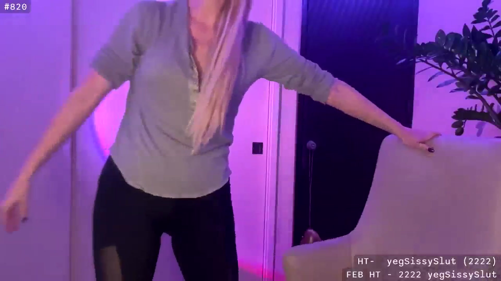 Gallery image thumbnail from JaneAllDay's myfreecams stream on, 02/03/2024, 06:12 image 16 of 20