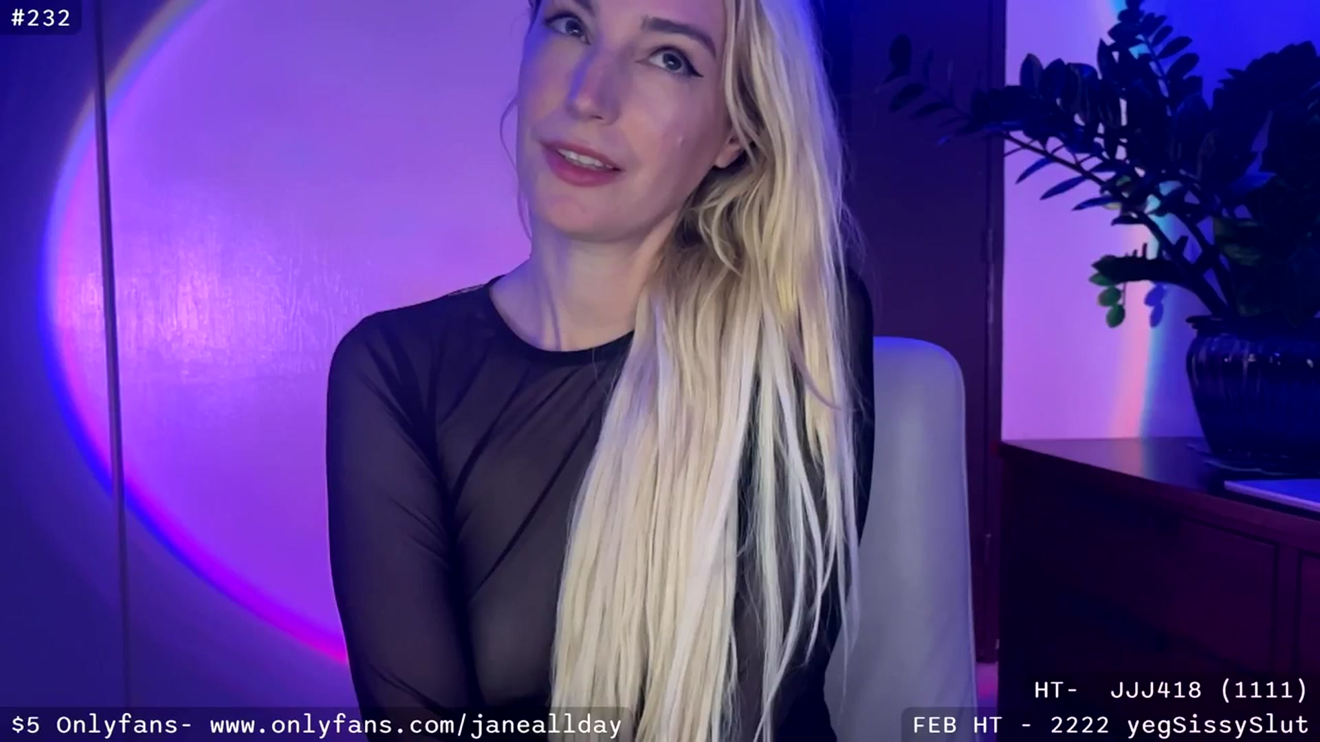 Gallery image thumbnail from JaneAllDay's myfreecams stream on, 02/23/2024, 05:51 image 18 of 20