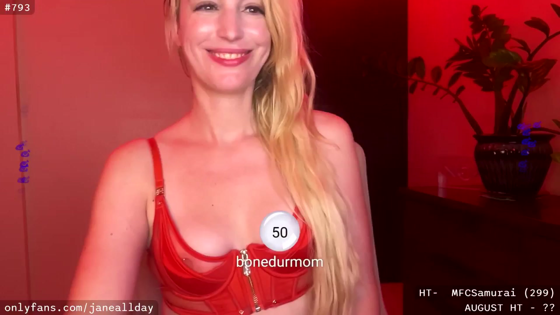 Gallery image thumbnail from JaneAllDay's myfreecams stream on, 08/17/2024, 05:13 image 17 of 20