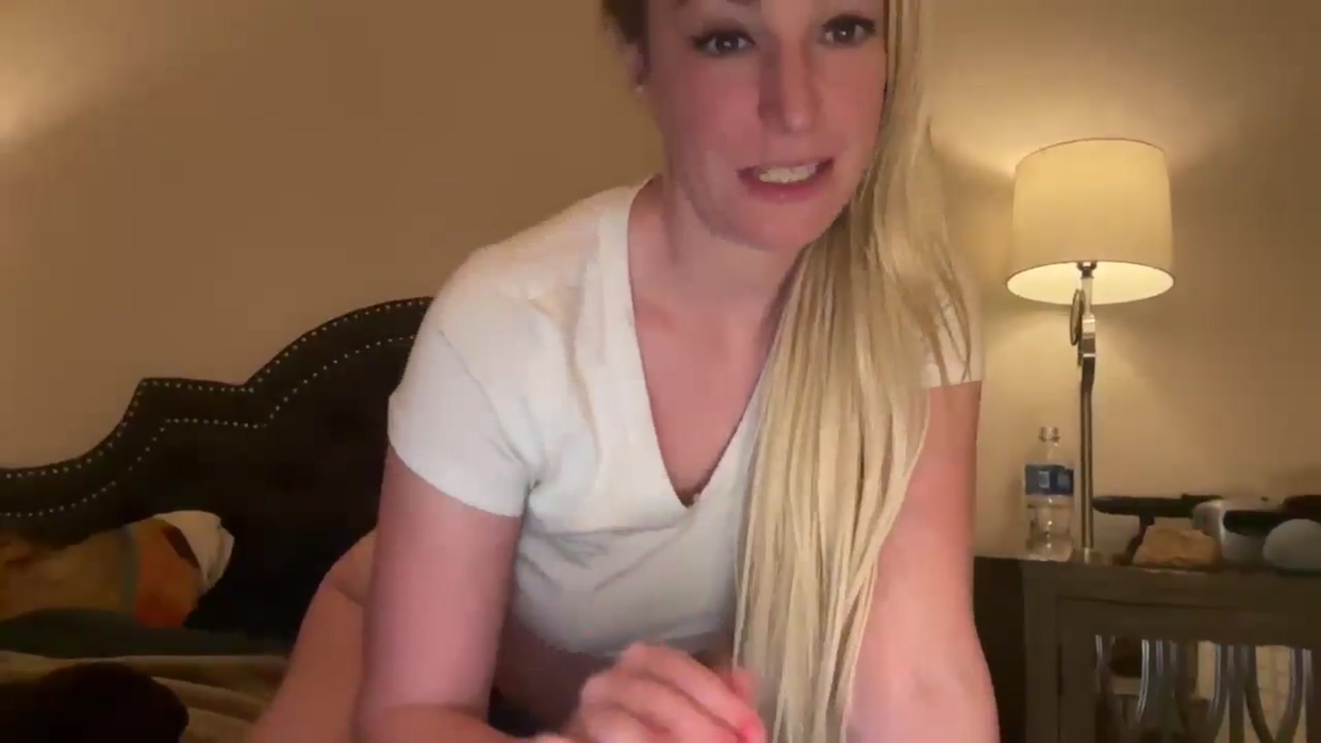 Gallery image thumbnail from JaneAllDay's myfreecams stream on, 11/03/2024, 02:36 image 11 of 20