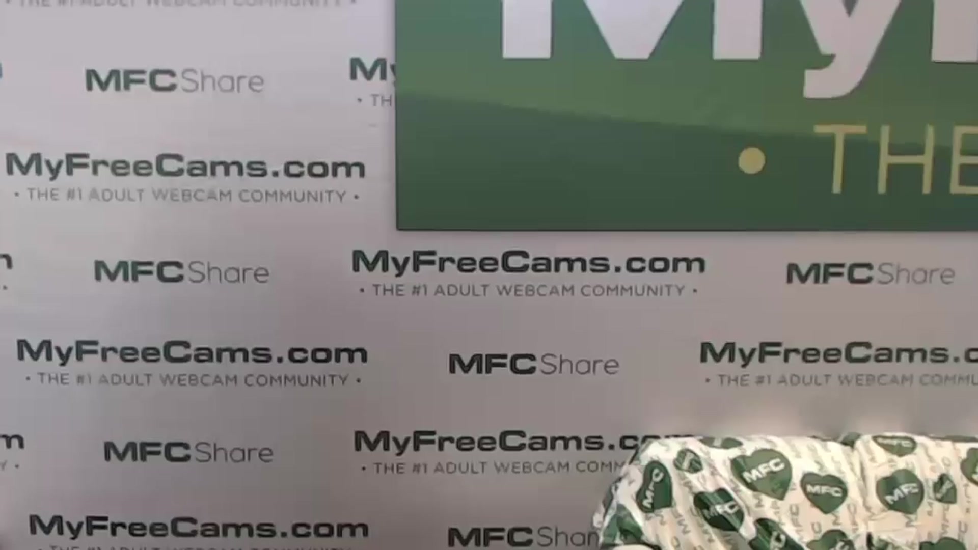 Gallery image thumbnail from JaneAllDay's myfreecams stream on, 01/24/2025, 01:38 image 12 of 20