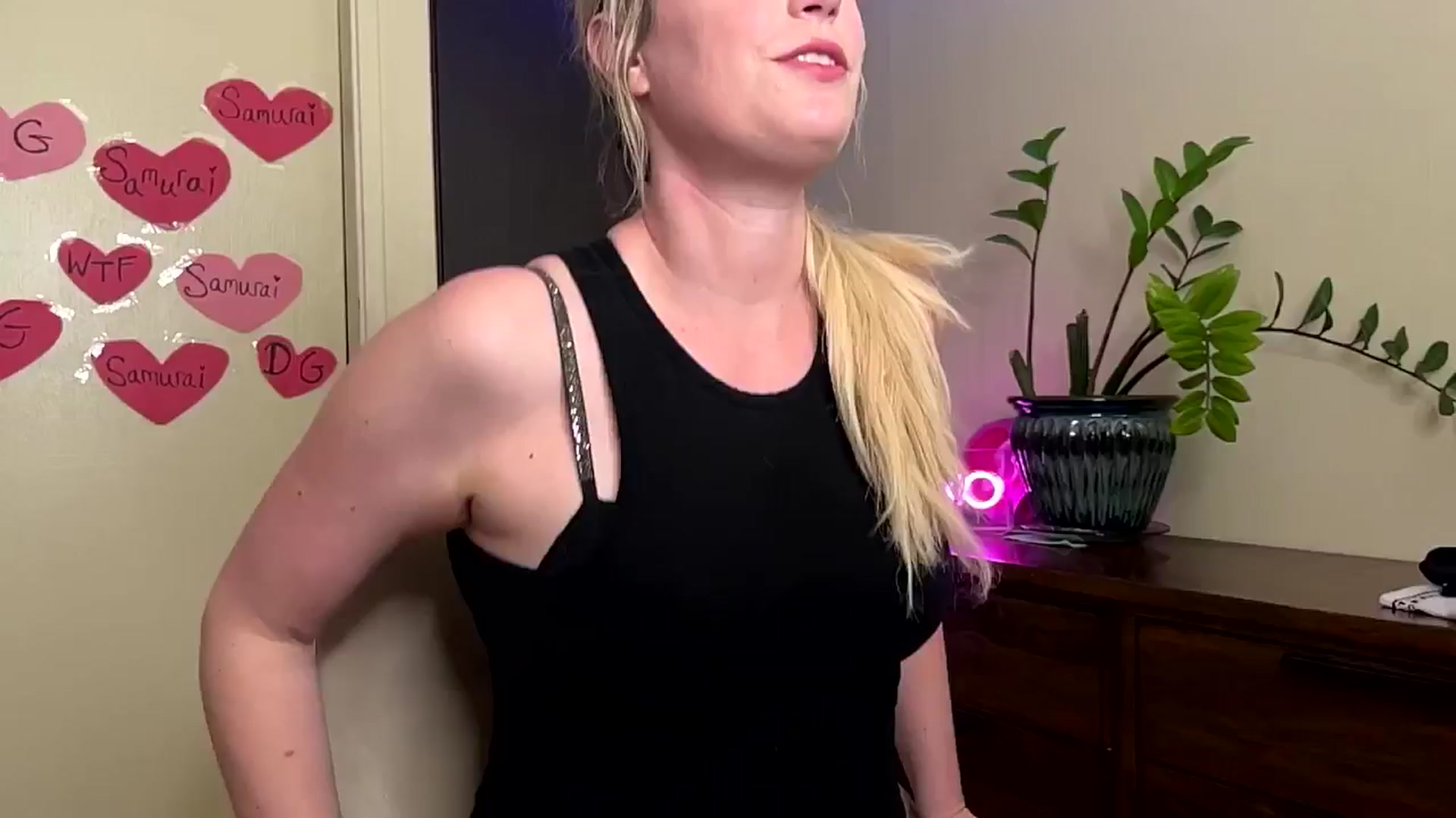 Gallery image thumbnail from JaneAllDay's myfreecams stream on, 02/11/2025, 02:46 image 7 of 20