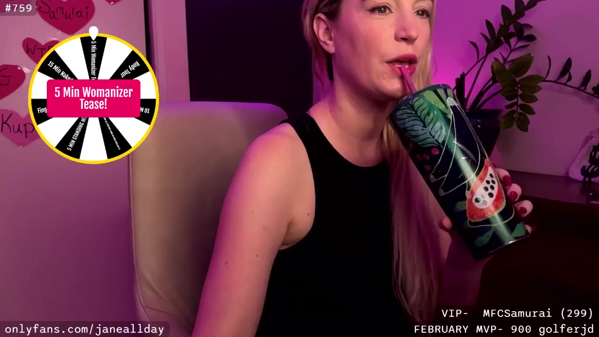 Gallery image thumbnail from JaneAllDay's myfreecams stream on, 02/18/2025, 05:43 image 7 of 20