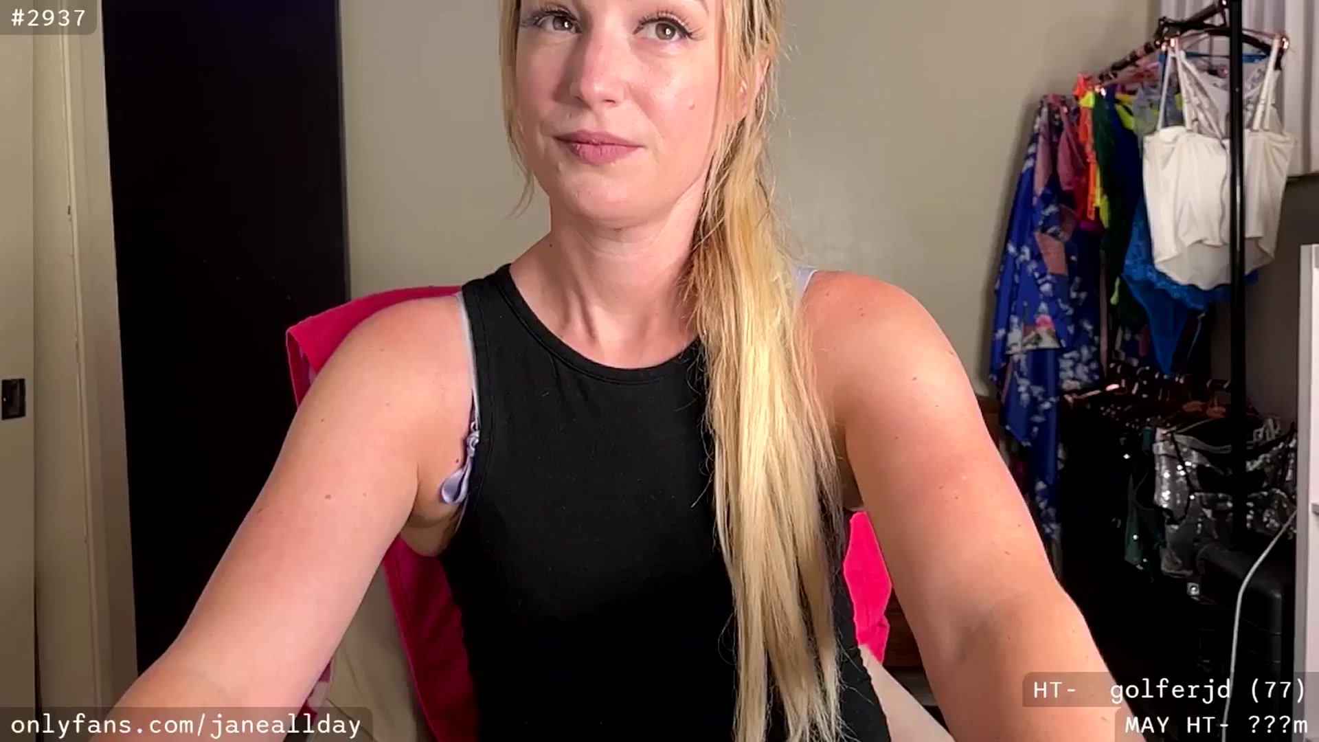 Gallery image thumbnail from JaneAllDay's myfreecams stream on, 05/03/2025, 05:28 image 10 of 20