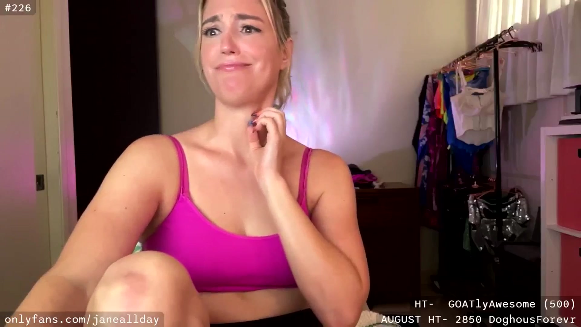 Gallery image thumbnail from JaneAllDay's myfreecams stream on, 08/14/2025, 04:57 image 19 of 20
