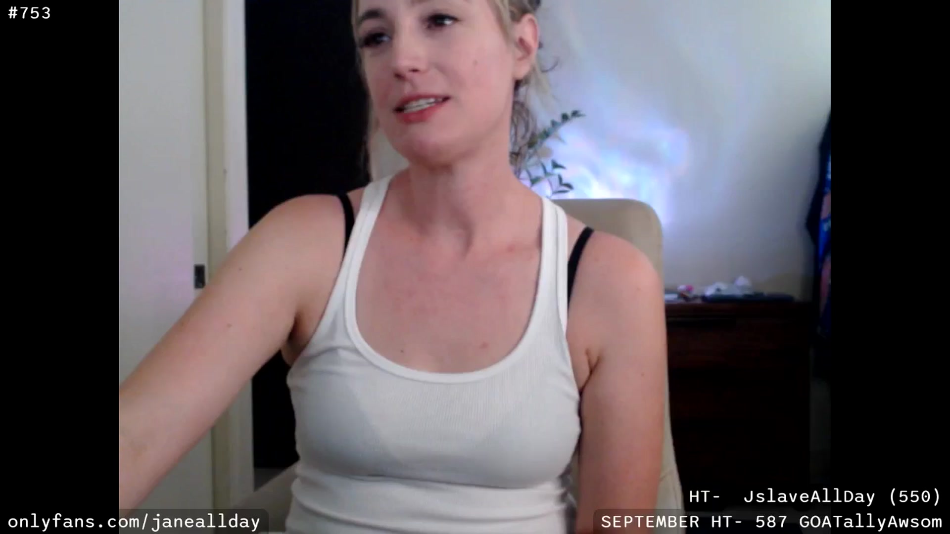Gallery image thumbnail from JaneAllDay's myfreecams stream on, 09/03/2025, 05:01 image 2 of 20