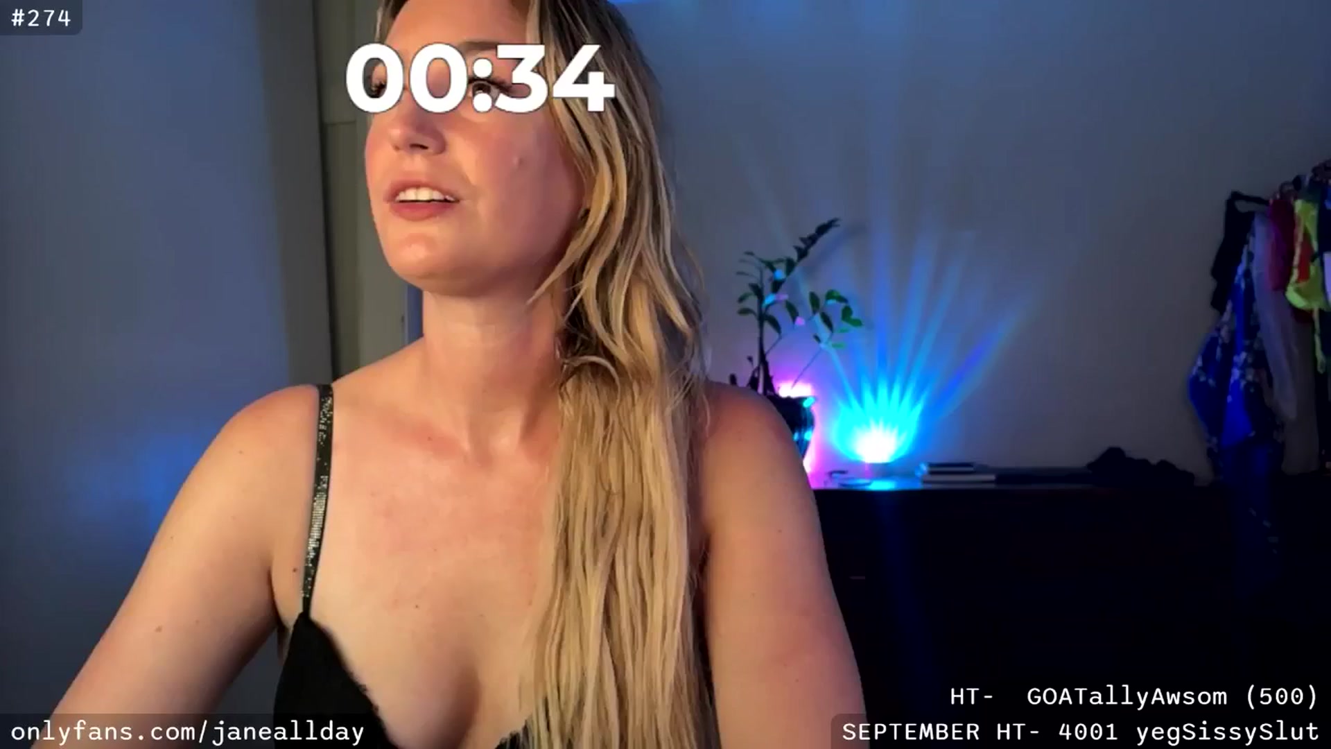 Gallery image thumbnail from JaneAllDay's myfreecams stream on, 09/21/2025, 06:18 image 13 of 20