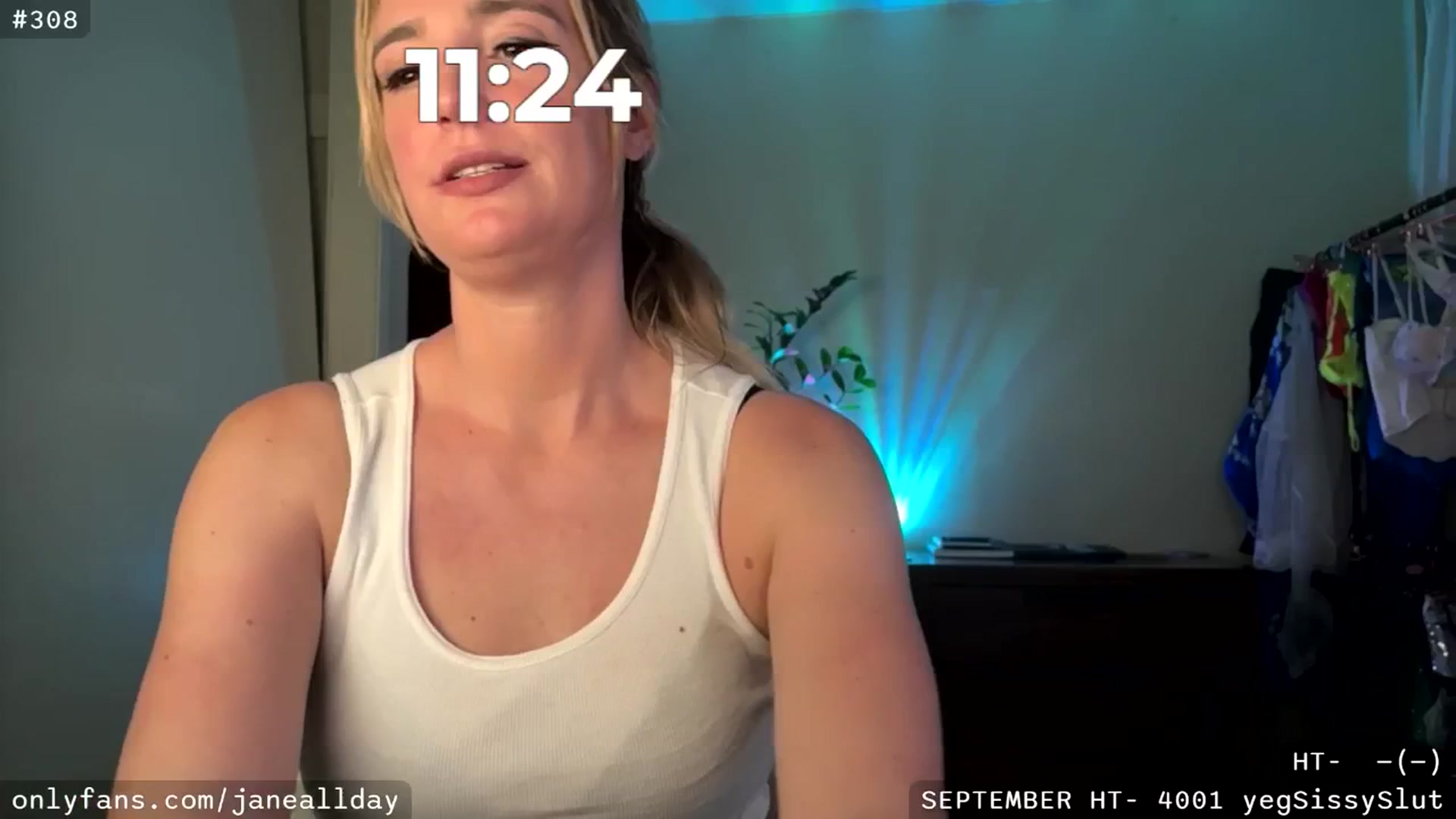 Gallery image thumbnail from JaneAllDay's myfreecams stream on, 09/23/2025, 06:09 image 19 of 20