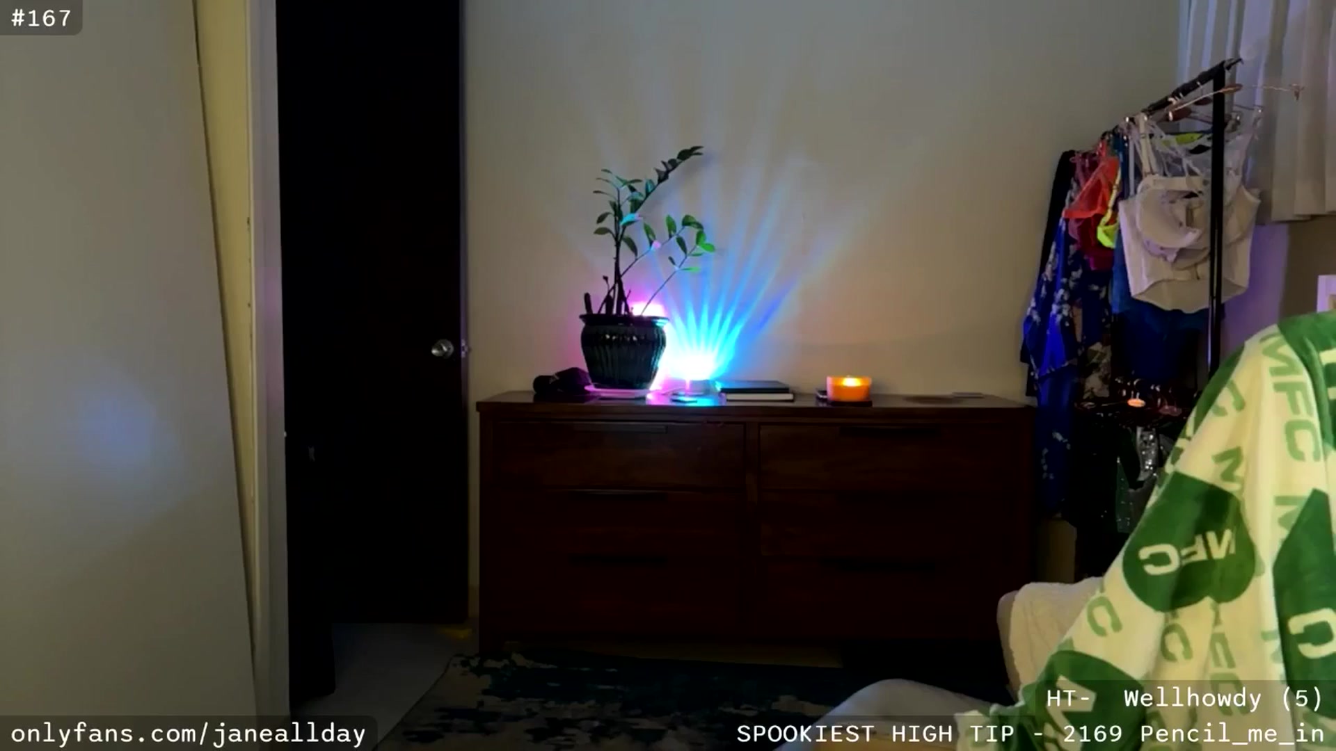 Gallery image thumbnail from JaneAllDay's myfreecams stream on, 10/11/2025, 05:56 image 6 of 20