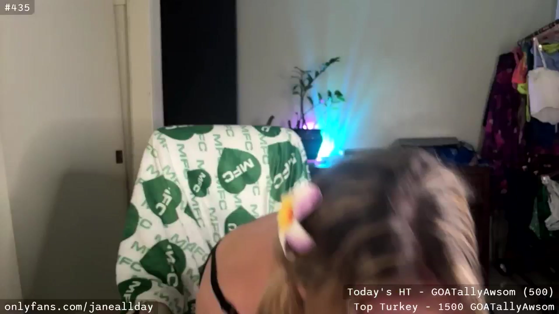 Gallery image thumbnail from JaneAllDay's myfreecams stream on, 11/15/2025, 06:32 image 8 of 20