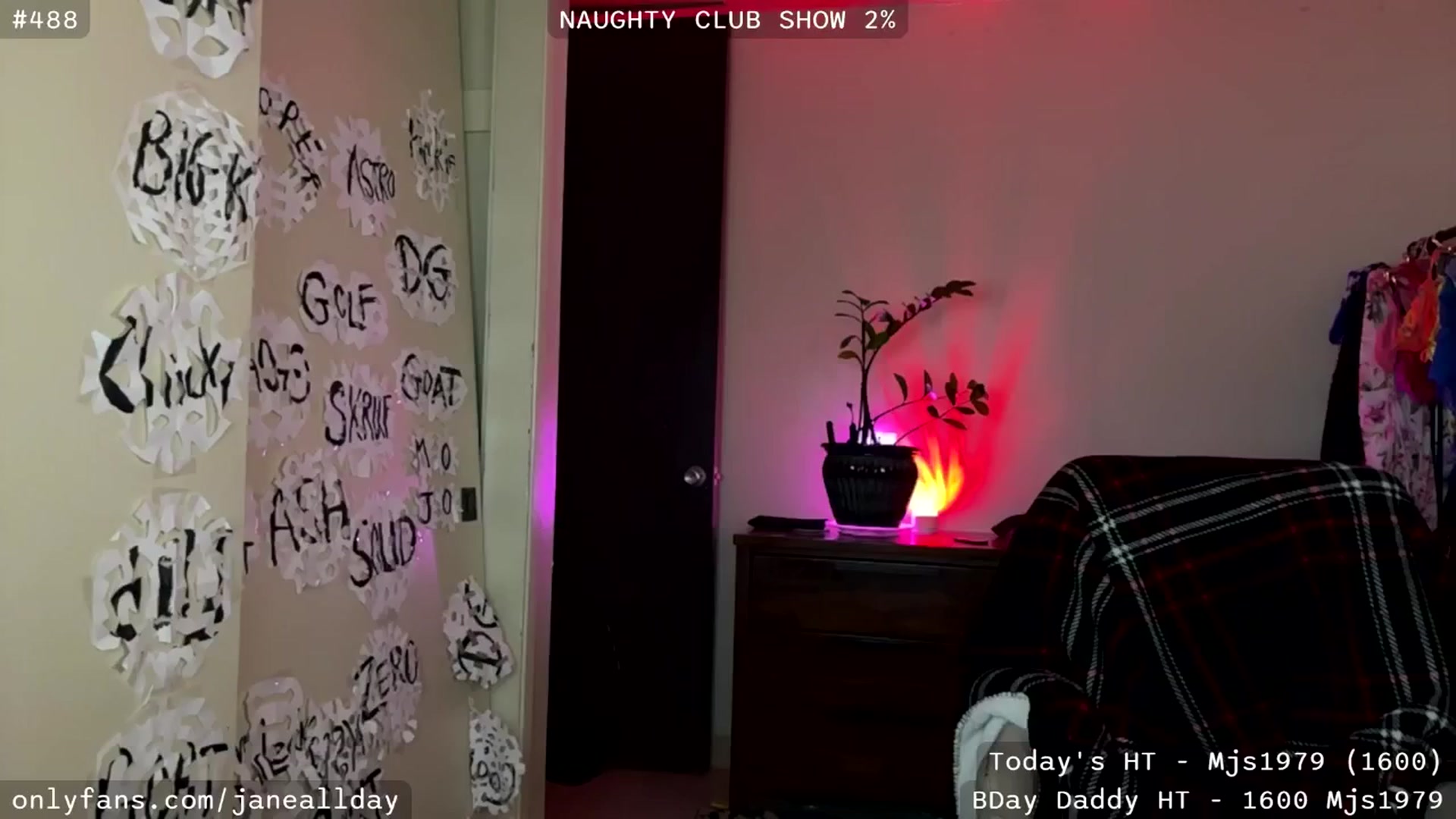 Gallery image thumbnail from JaneAllDay's myfreecams stream on, 01/11/2026, 04:24 image 12 of 20