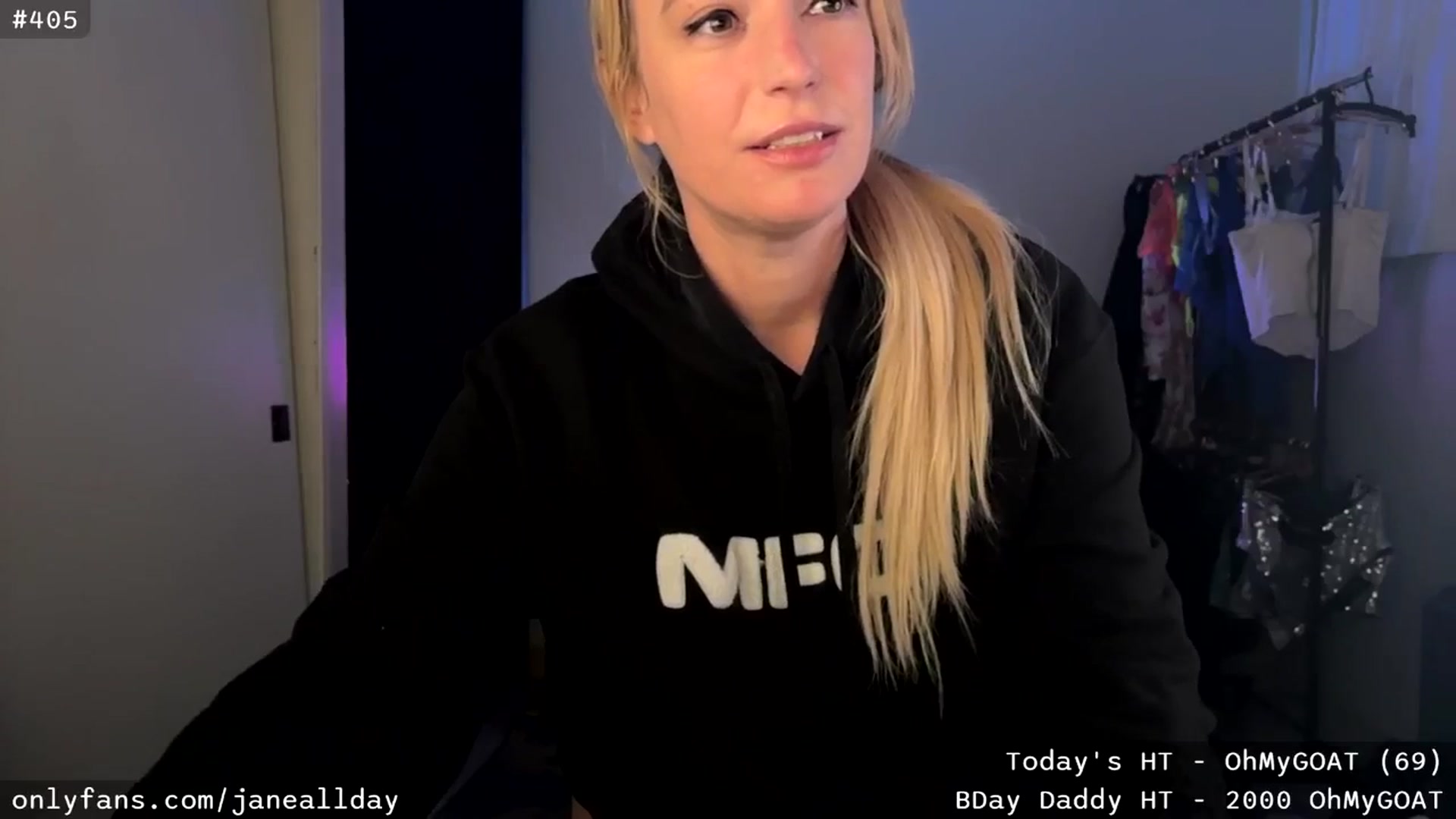 Gallery image thumbnail from JaneAllDay's myfreecams stream on, 01/18/2026, 06:52 image 8 of 20