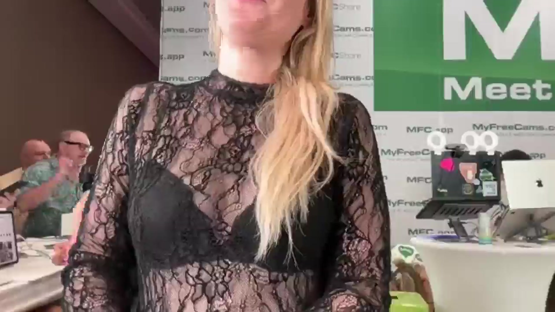 Gallery image thumbnail from JaneAllDay's myfreecams stream on, 01/24/2026, 01:03 image 5 of 20