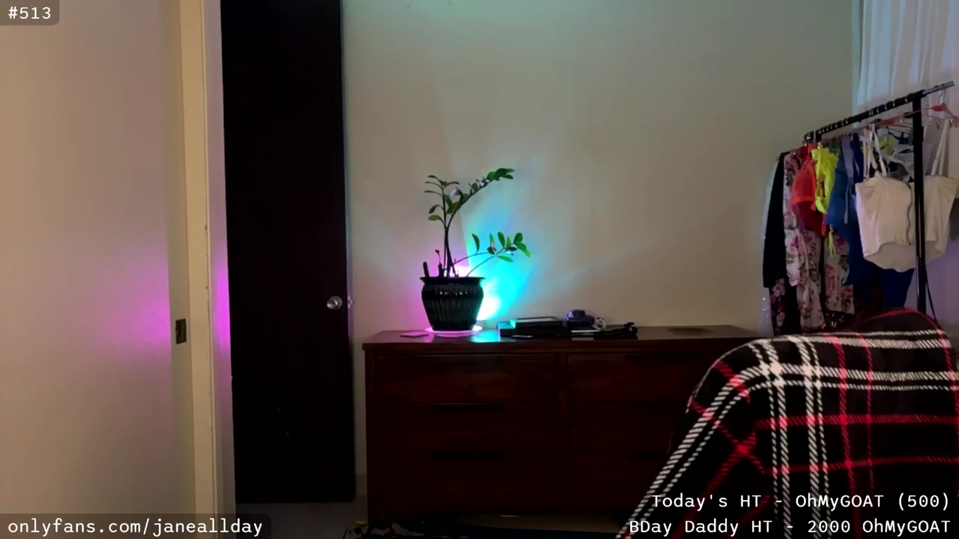 Gallery image thumbnail from JaneAllDay's myfreecams stream on, 01/29/2026, 07:35 image 5 of 20