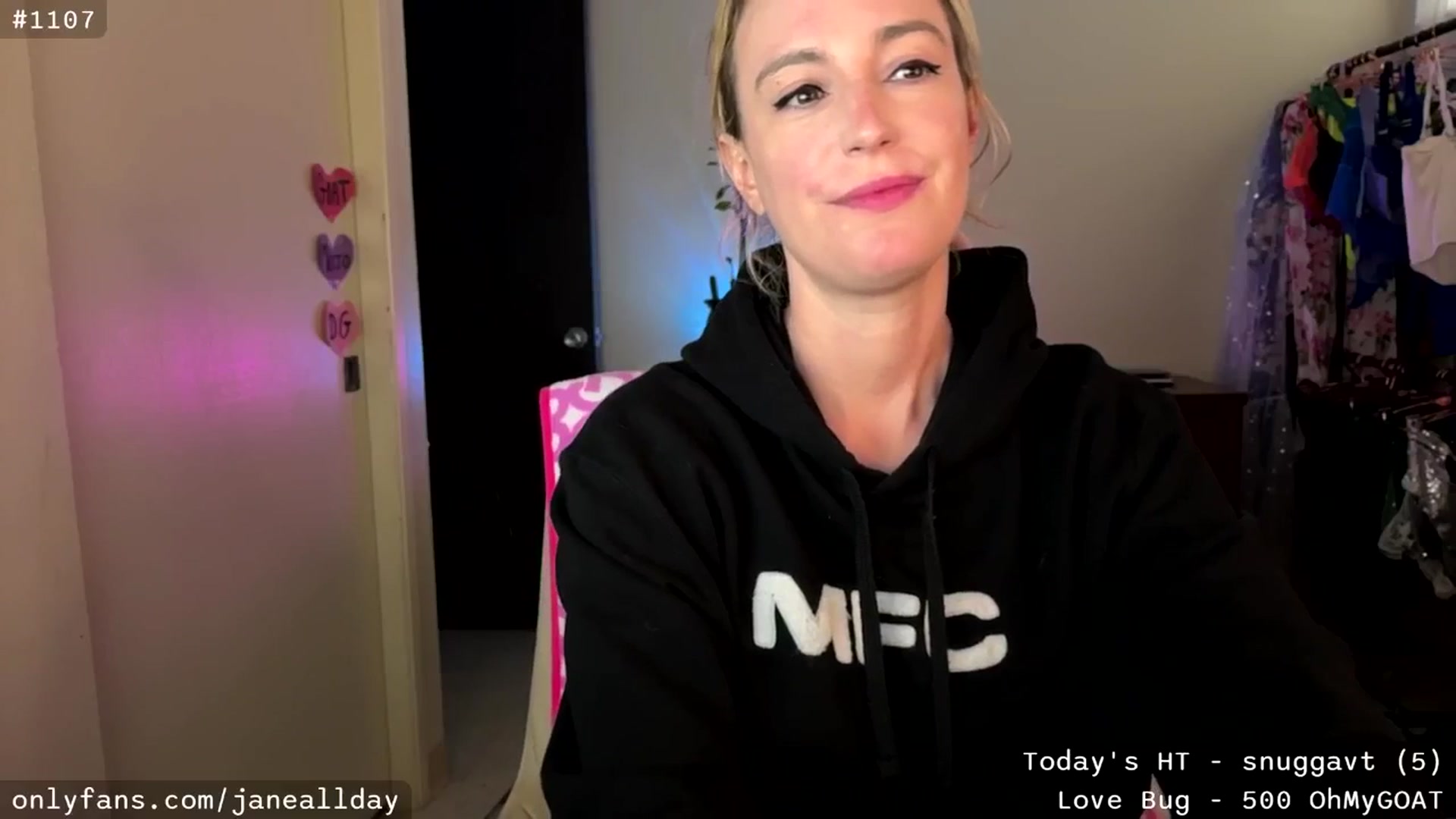 Gallery image thumbnail from JaneAllDay's myfreecams stream on, 02/05/2026, 04:21 image 13 of 20