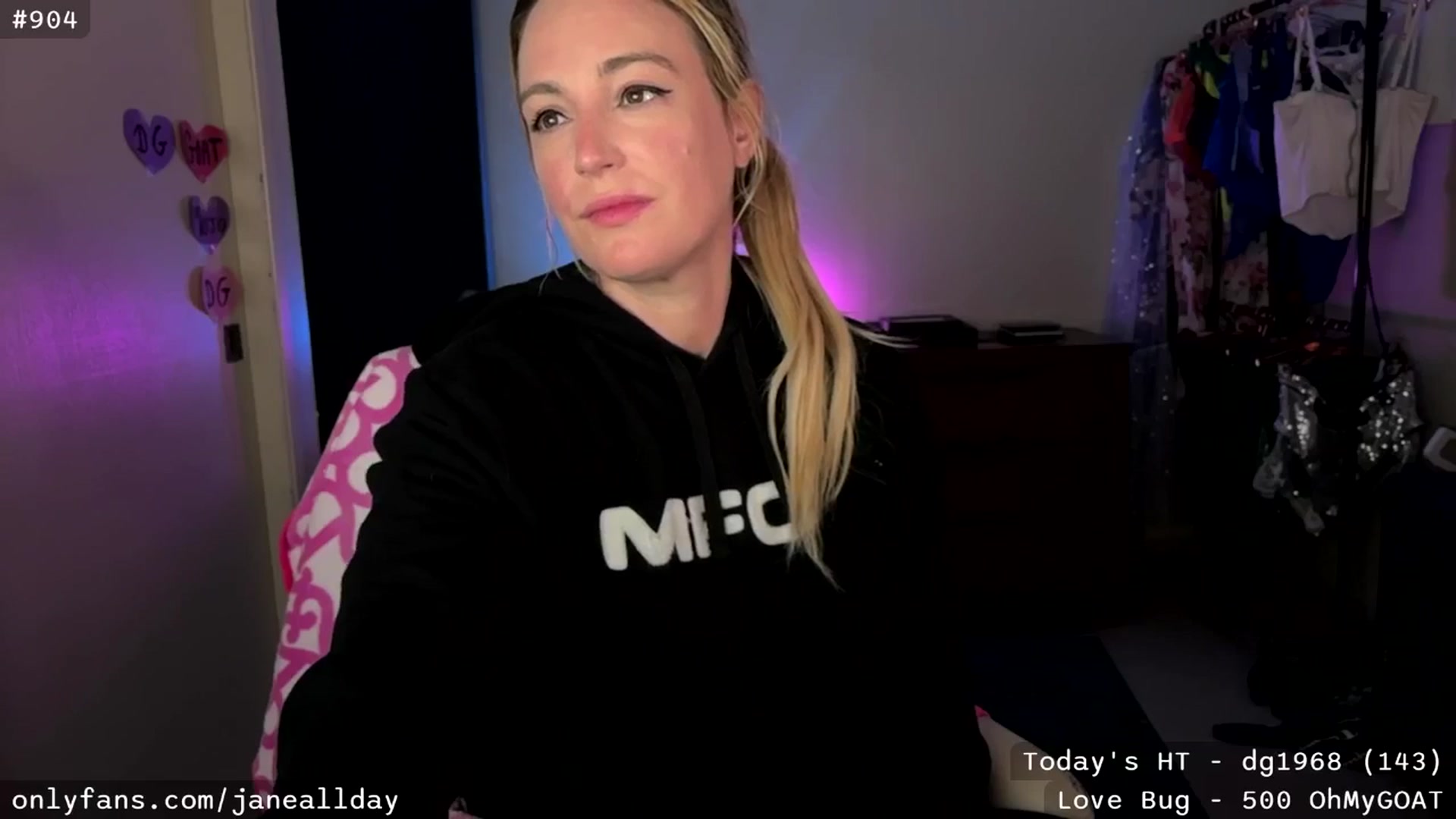 Gallery image thumbnail from JaneAllDay's myfreecams stream on, 02/05/2026, 07:51 image 2 of 20