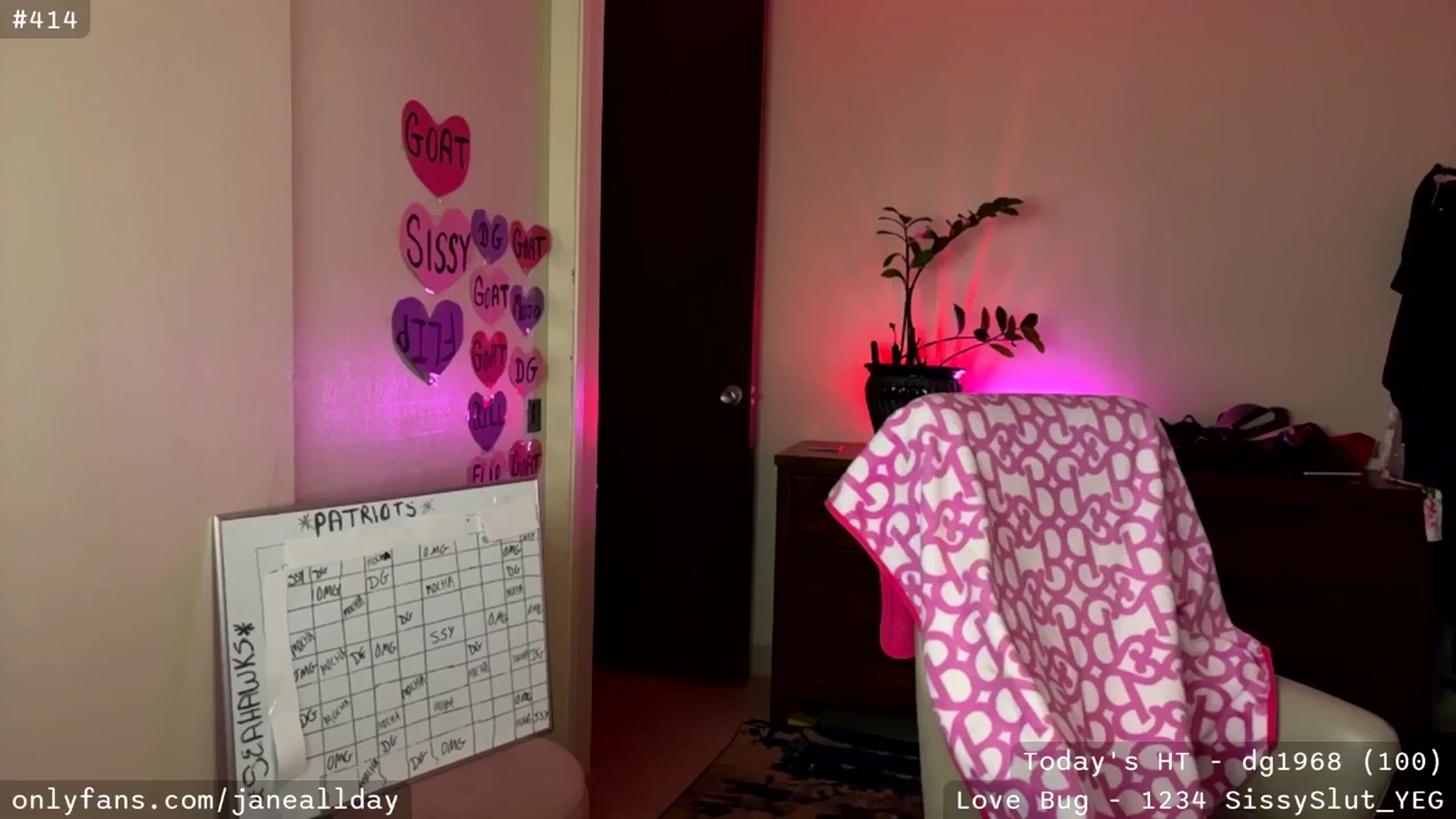 Gallery image thumbnail from JaneAllDay's myfreecams stream on, 02/08/2026, 04:59 image 13 of 20