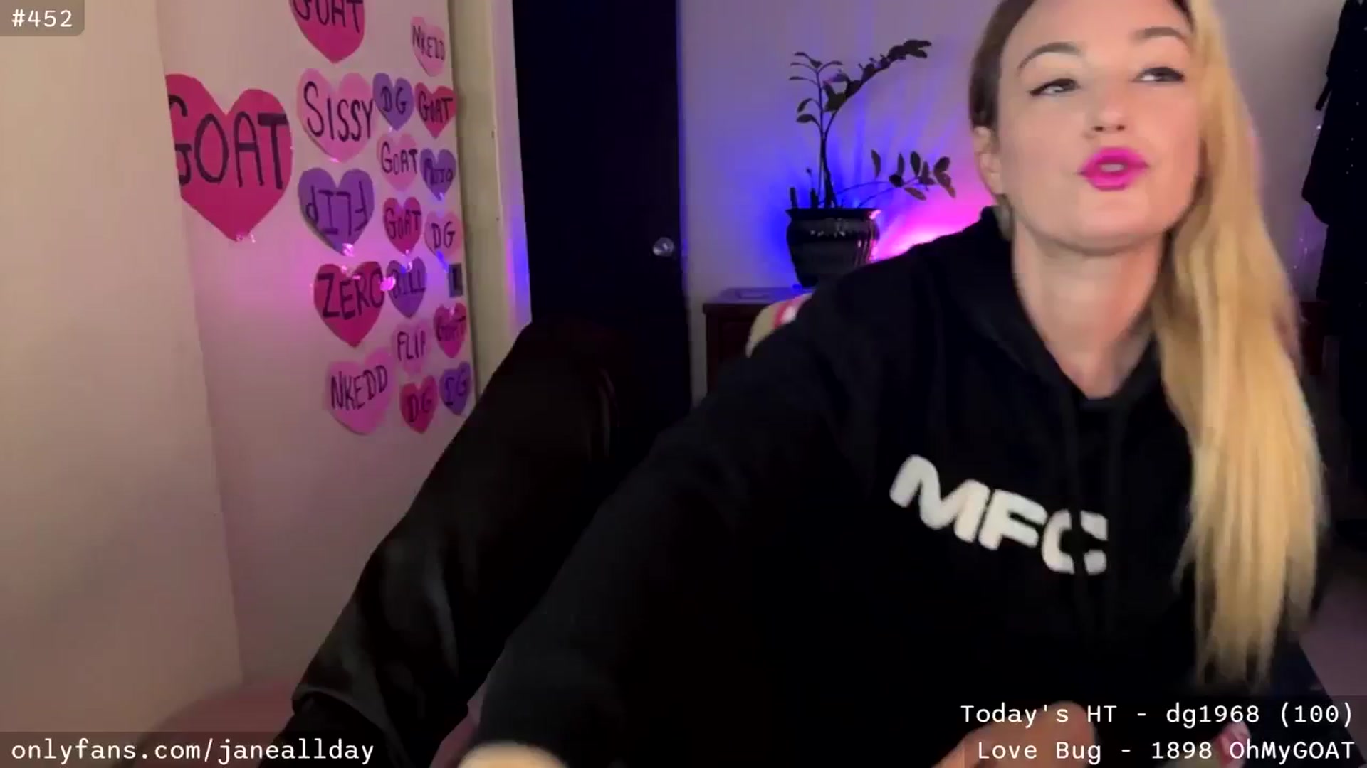 Gallery image thumbnail from JaneAllDay's myfreecams stream on, 02/20/2026, 05:46 image 2 of 20
