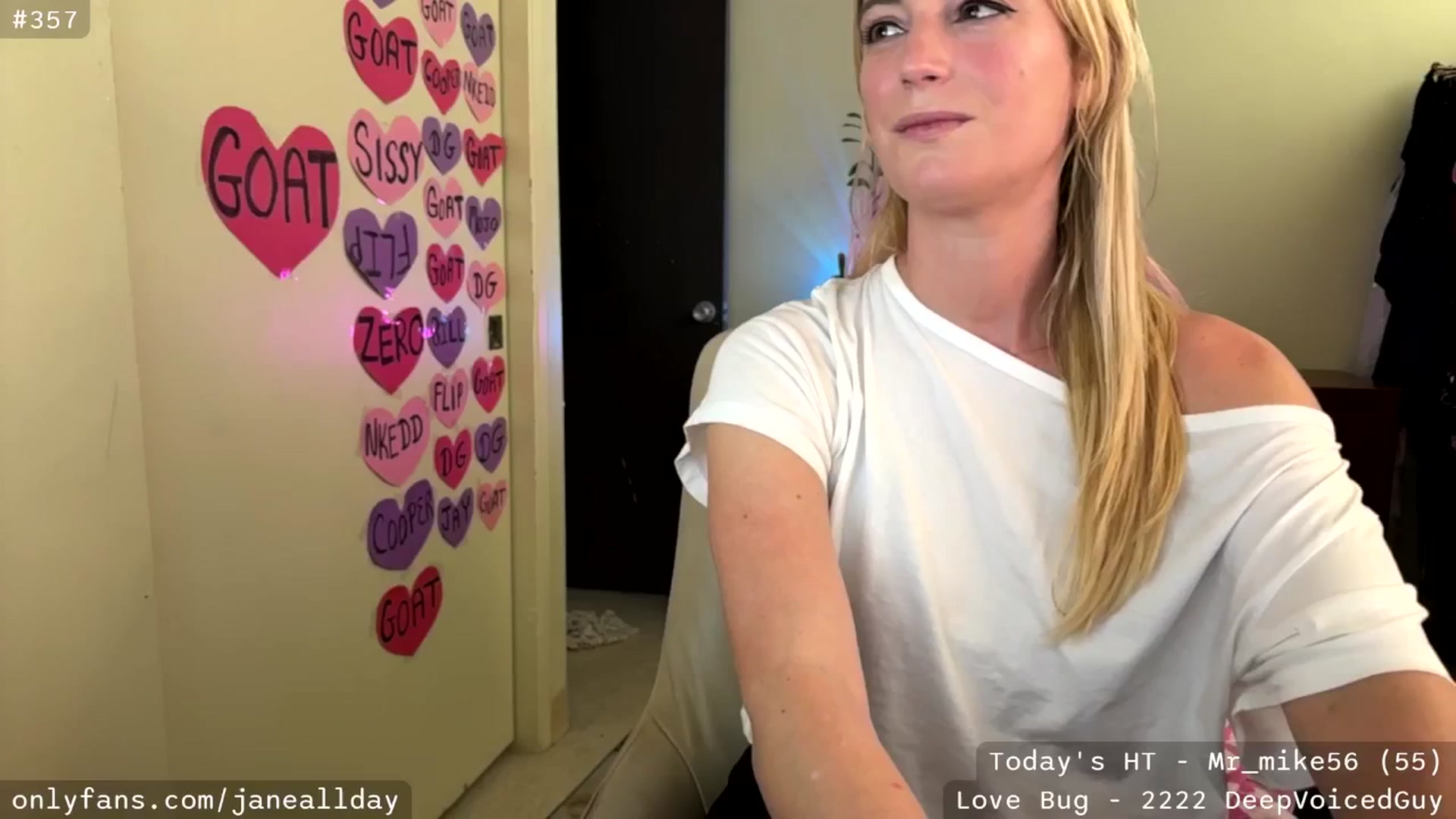 Gallery image thumbnail from JaneAllDay's myfreecams stream on, 02/28/2026, 04:51 image 3 of 20