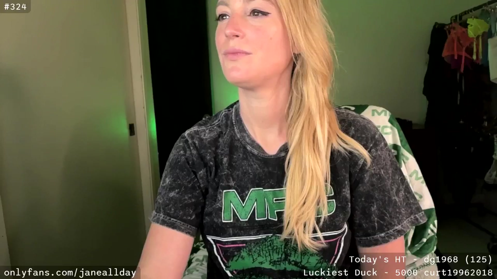 Gallery image thumbnail from JaneAllDay's myfreecams stream on, 03/05/2026, 05:09 image 18 of 20