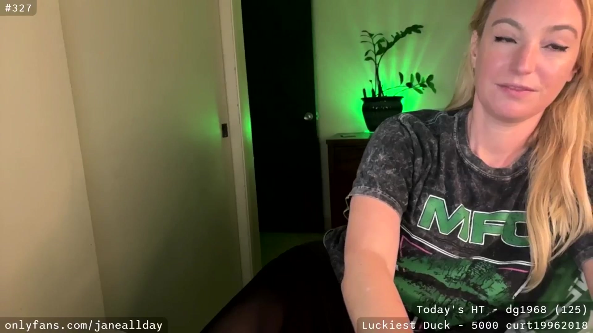 Gallery image thumbnail from JaneAllDay's myfreecams stream on, 03/05/2026, 05:09 image 4 of 20