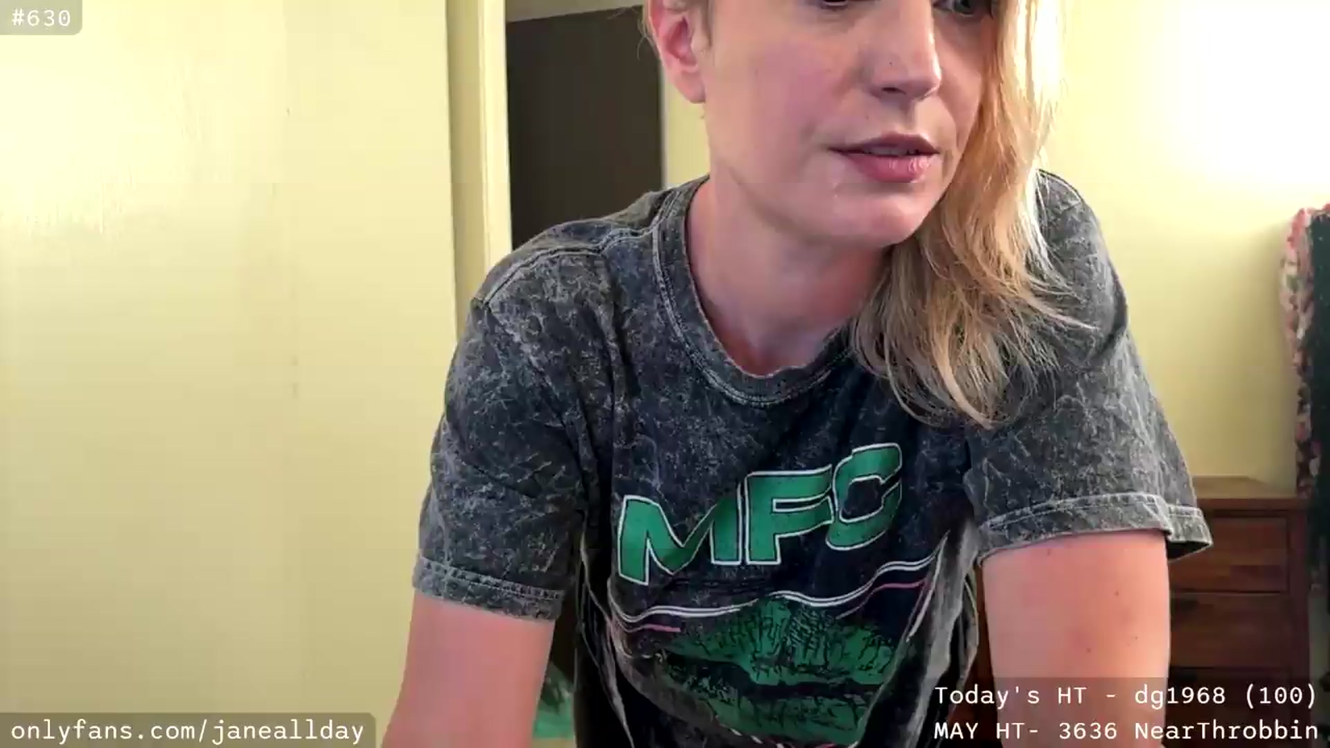 Gallery image thumbnail from JaneAllDay's myfreecams stream on, 05/19/2026, 06:08 image 2 of 20