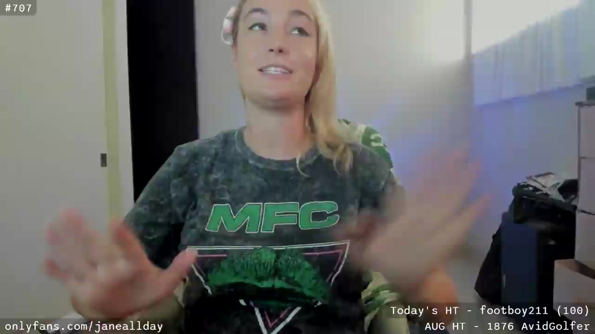 Gallery image thumbnail from JaneAllDay's myfreecams stream on, 08/26/2026, 04:27 image 1 of 20