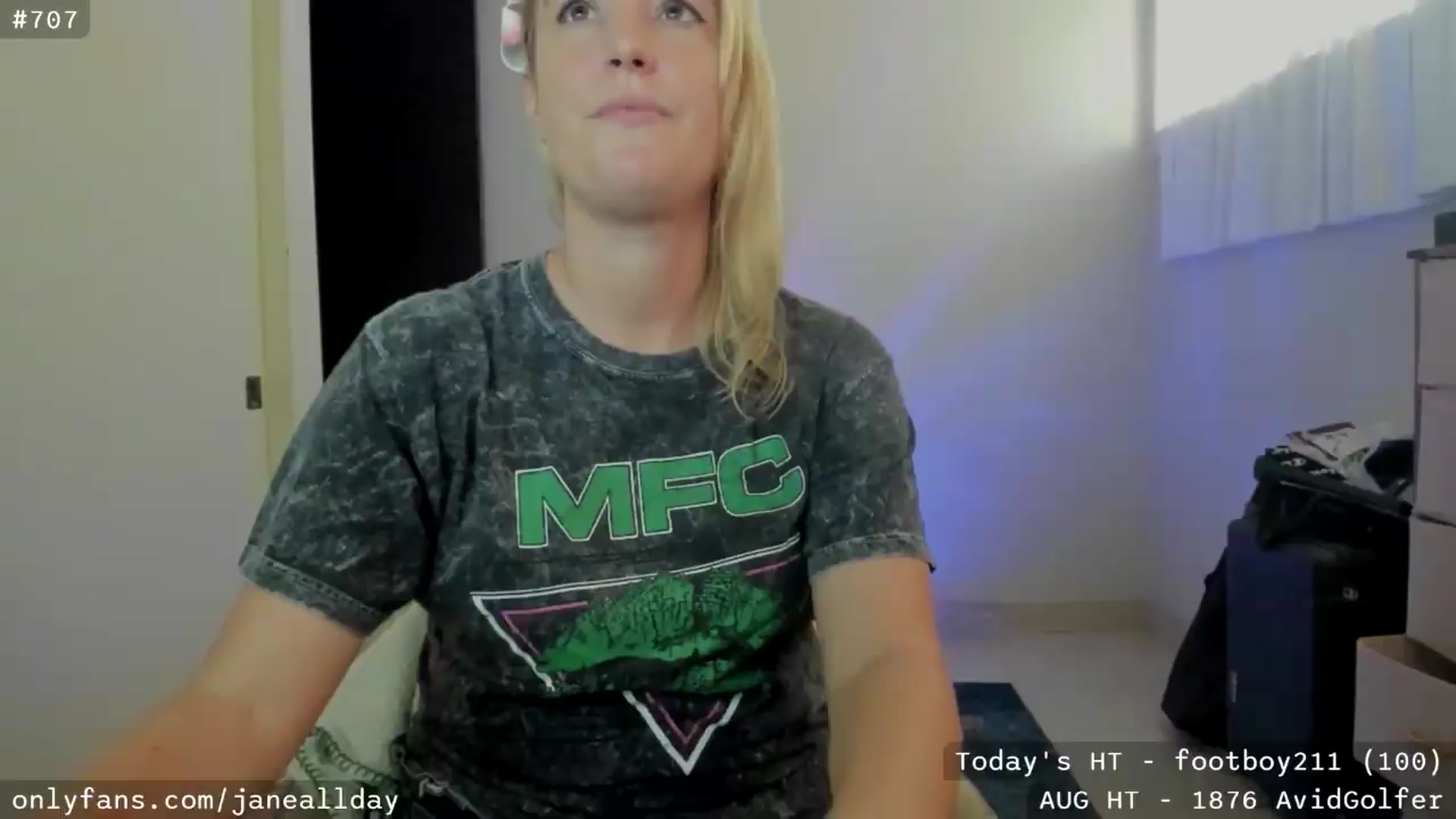 Gallery image thumbnail from JaneAllDay's myfreecams stream on, 08/26/2026, 04:27 image 18 of 20