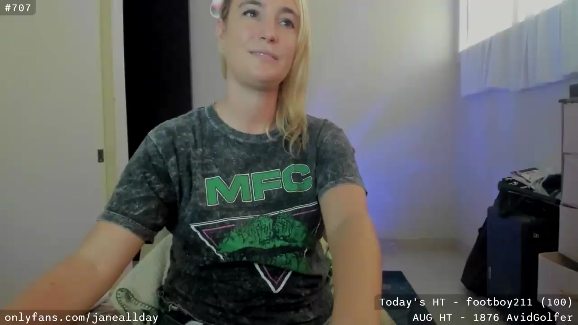 Gallery image thumbnail from JaneAllDay's myfreecams stream on, 08/26/2026, 04:27 image 12 of 20