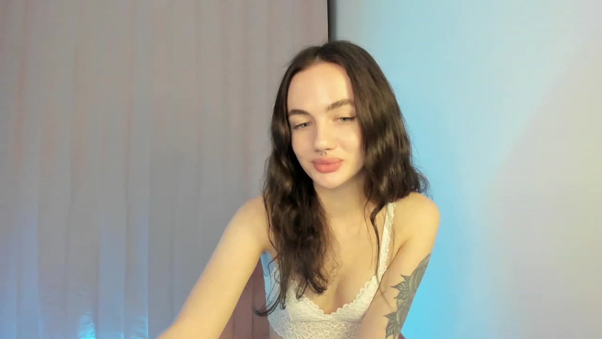 Gallery image thumbnail from JaneBaker's myfreecams stream on, 11/24/2022, 01:26 image 19 of 20