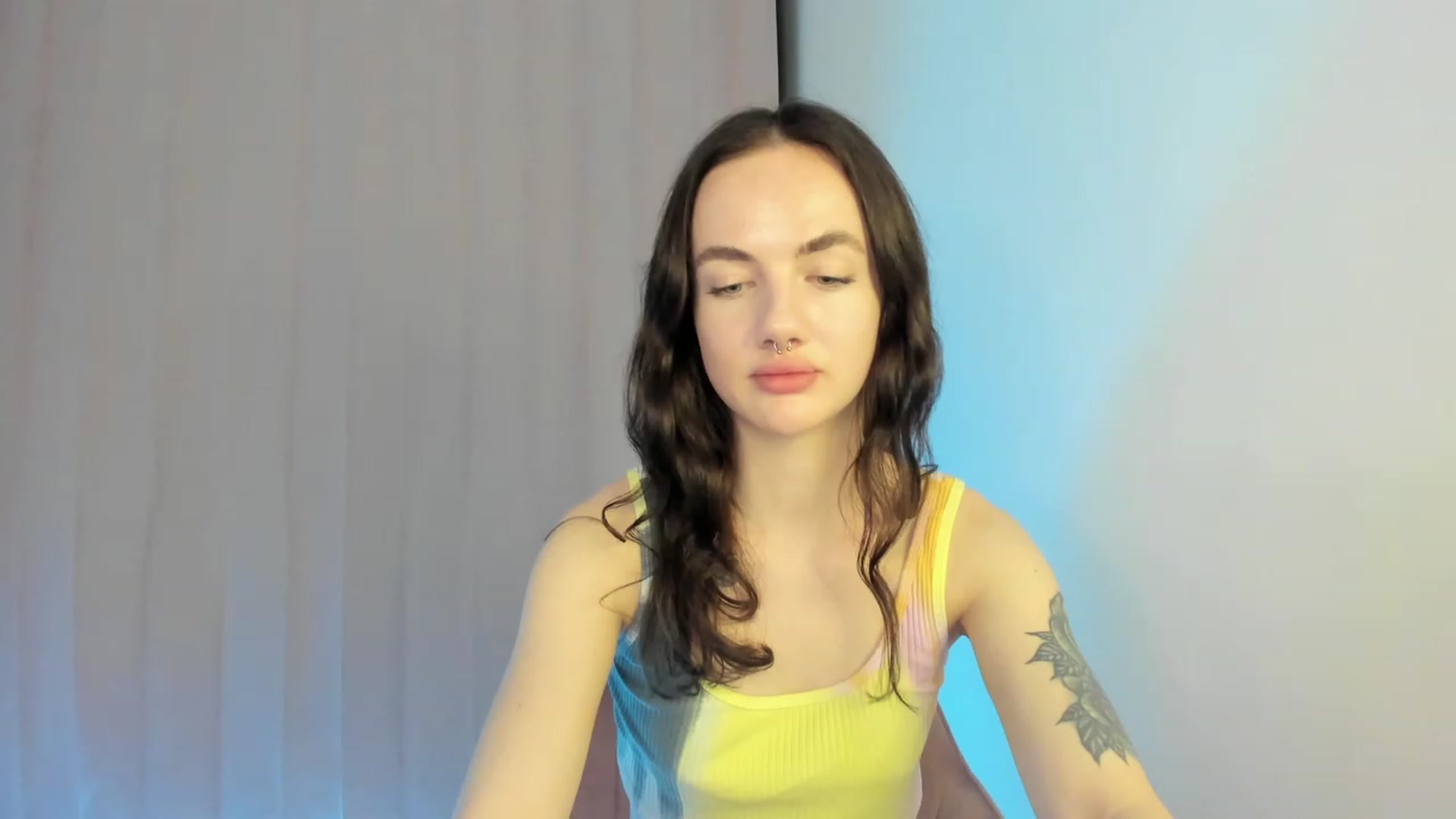 Gallery image thumbnail from JaneBaker's myfreecams stream on, 11/25/2022, 03:56 image 13 of 20