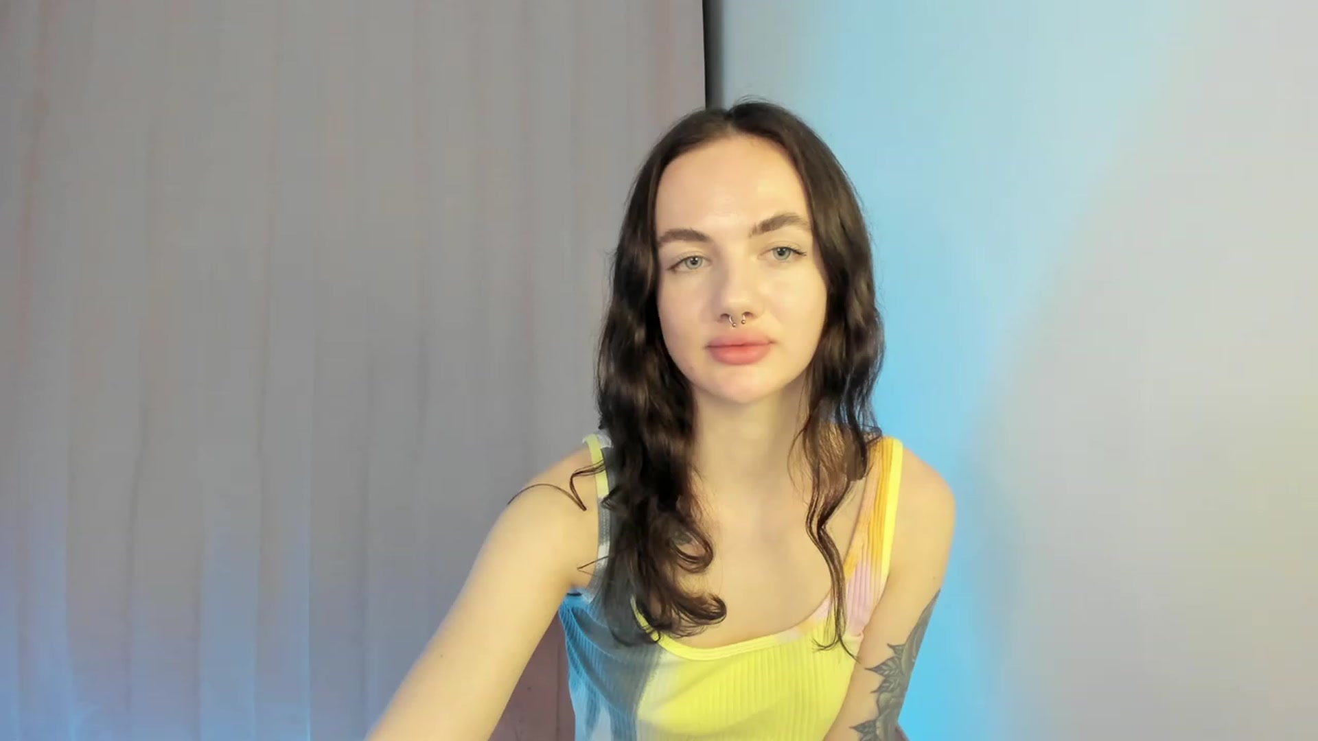Gallery image thumbnail from JaneBaker's myfreecams stream on, 11/25/2022, 03:56 image 14 of 20