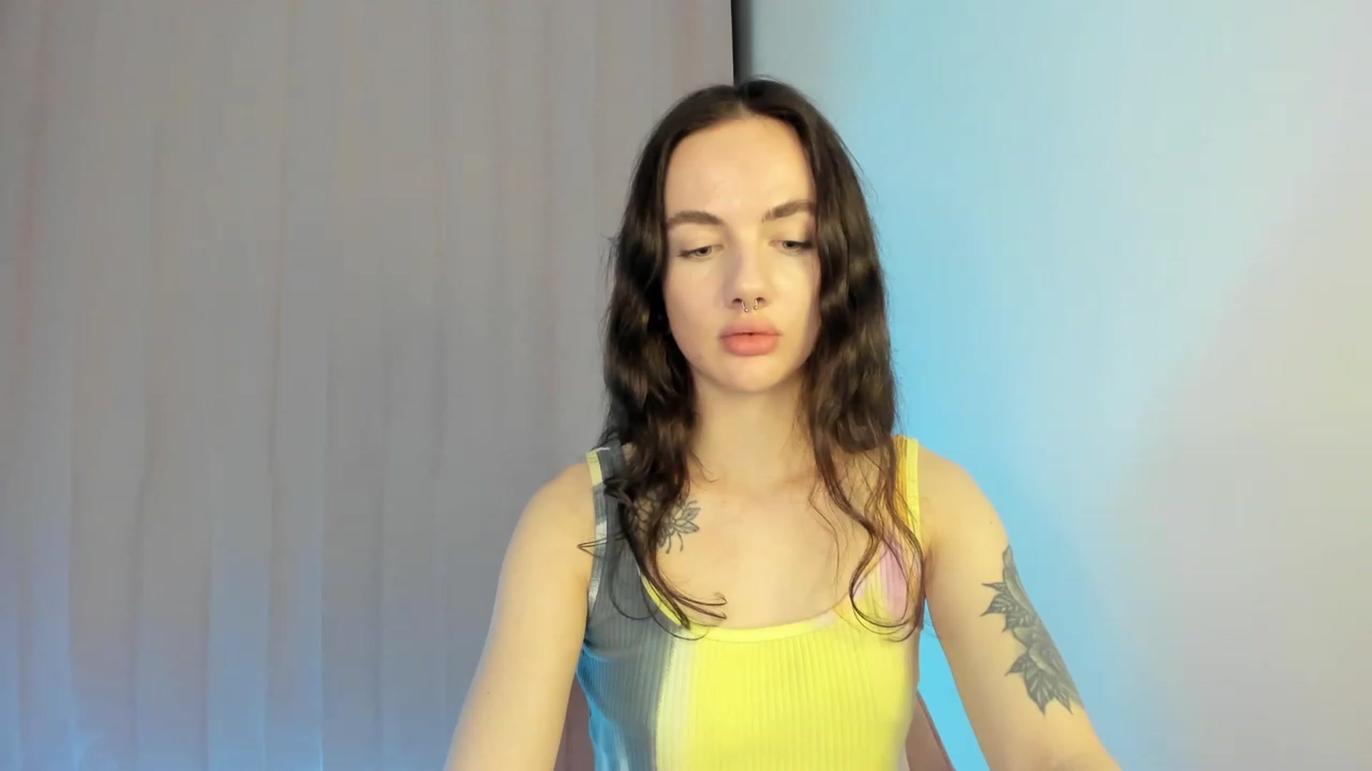 Gallery image thumbnail from JaneBaker's myfreecams stream on, 11/25/2022, 03:56 image 18 of 20