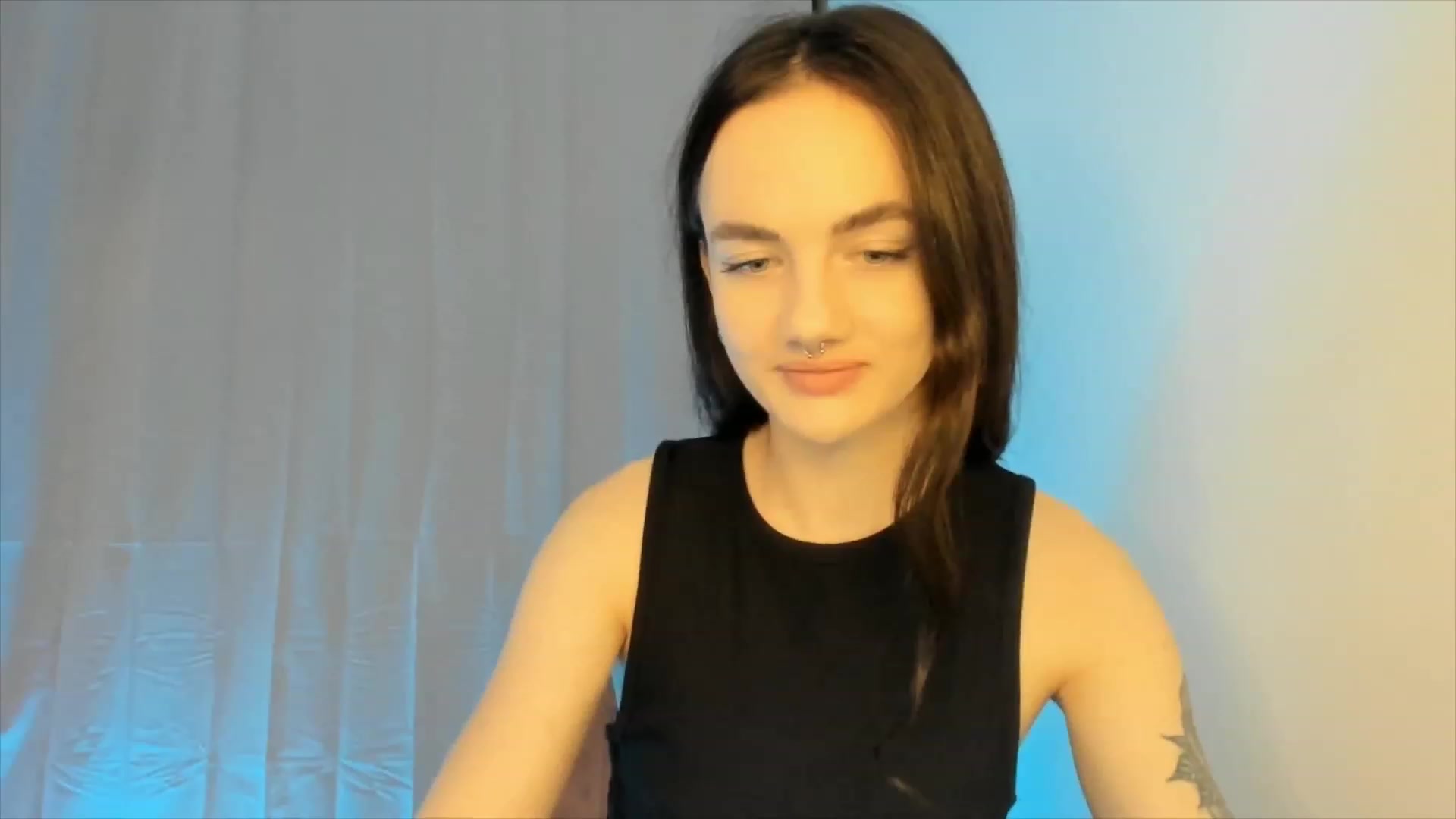 Gallery image thumbnail from JaneBaker's myfreecams stream on, 12/17/2022, 23:06 image 2 of 20
