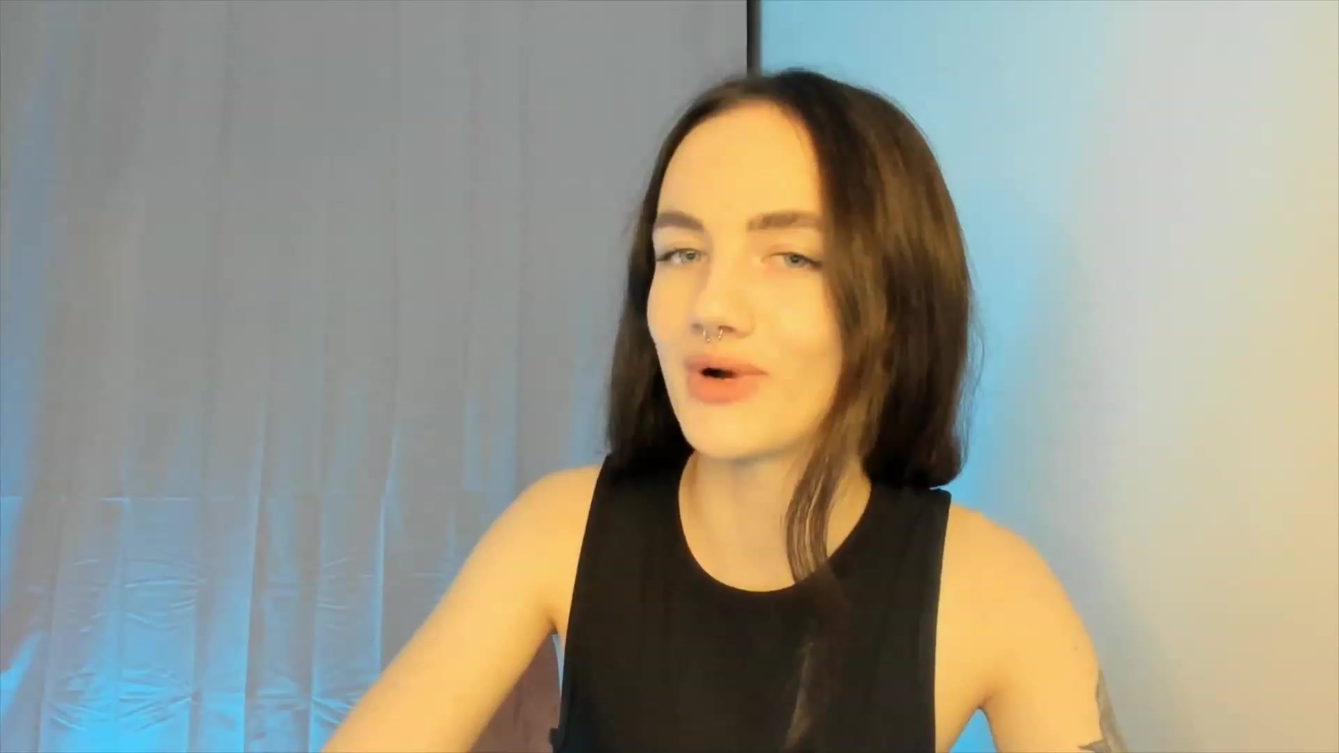 Gallery image thumbnail from JaneBaker's myfreecams stream on, 12/17/2022, 23:06 image 9 of 20