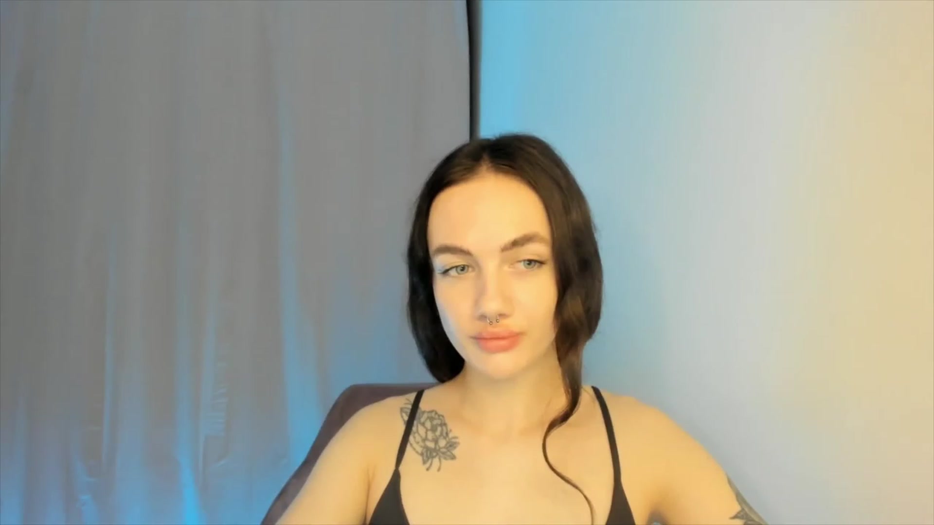 Gallery image thumbnail from JaneBaker's myfreecams stream on, 01/04/2023, 01:20 image 16 of 20