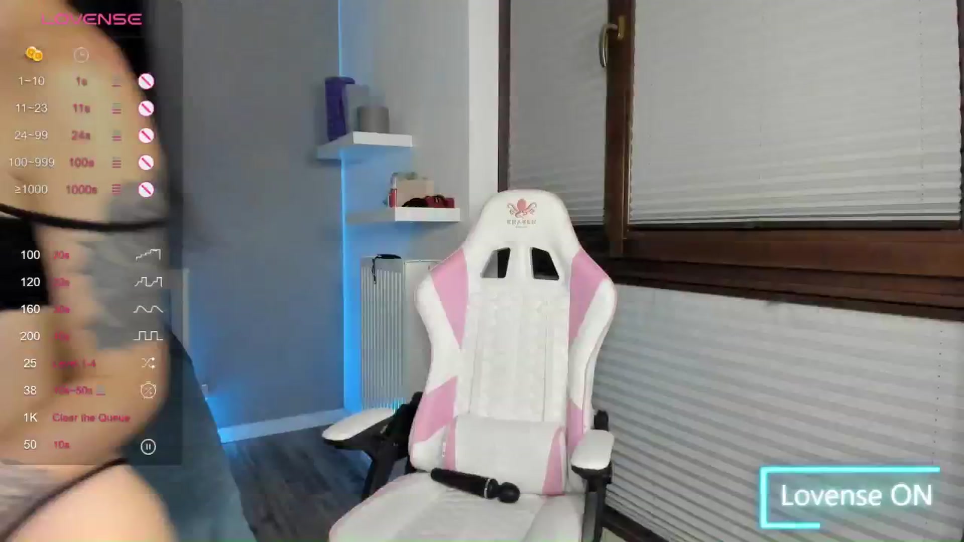 Gallery image thumbnail from JaneBaker's myfreecams stream on, 08/25/2024, 24:01 image 8 of 20