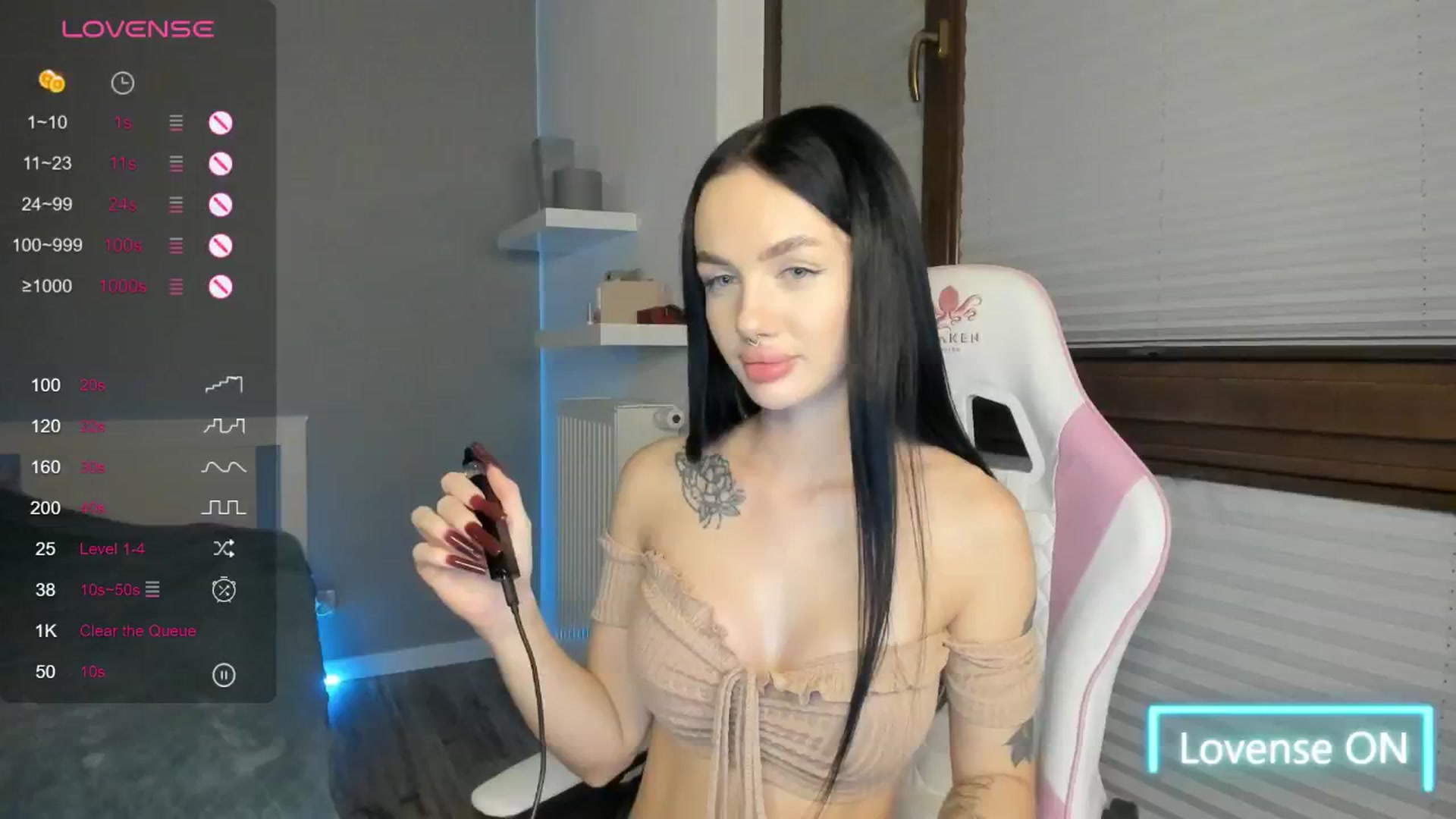 Gallery image thumbnail from JaneBaker's myfreecams stream on, 10/06/2024, 22:36 image 5 of 20