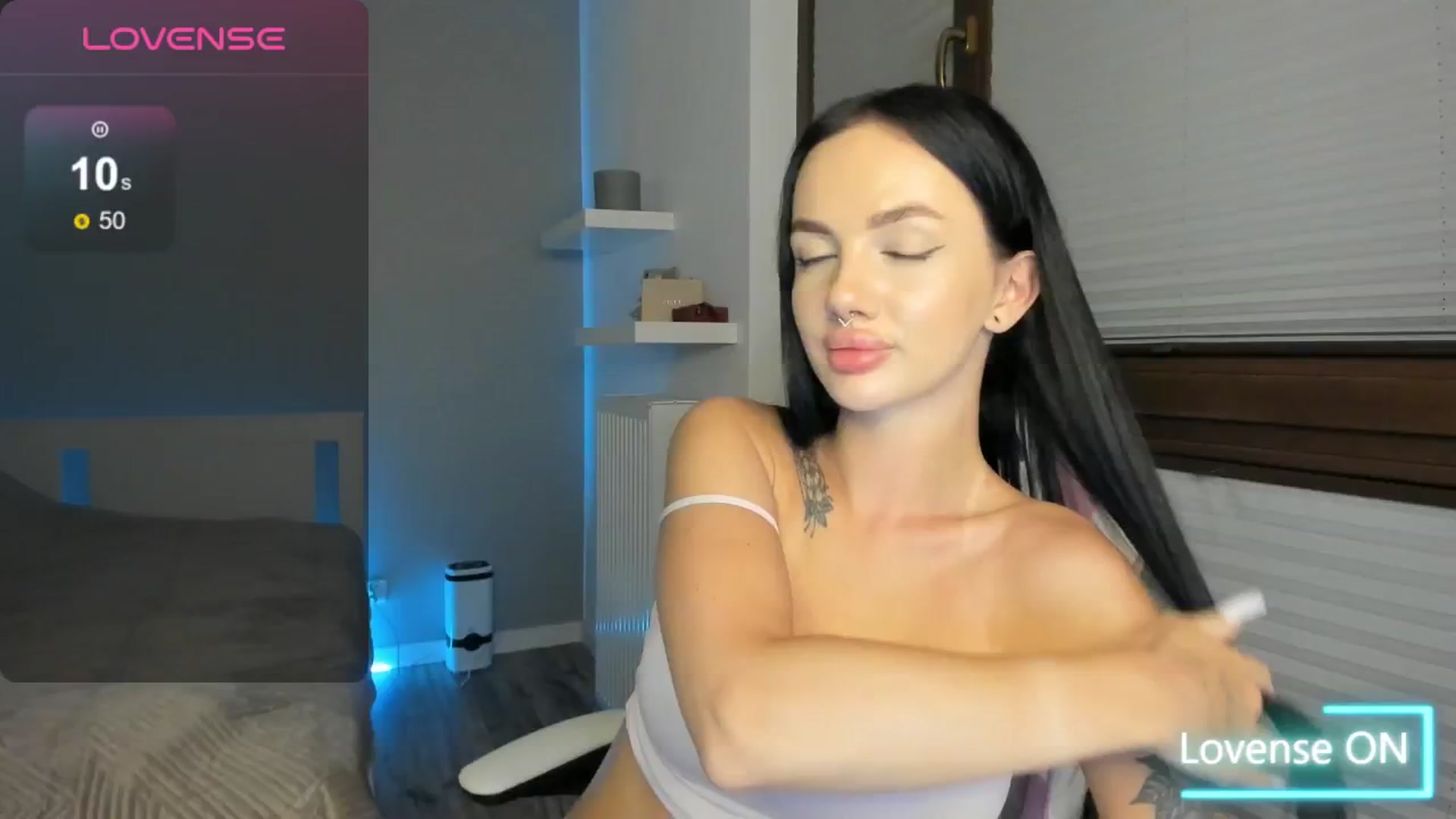 Gallery image thumbnail from JaneBaker's myfreecams stream on, 12/04/2024, 02:07 image 18 of 20
