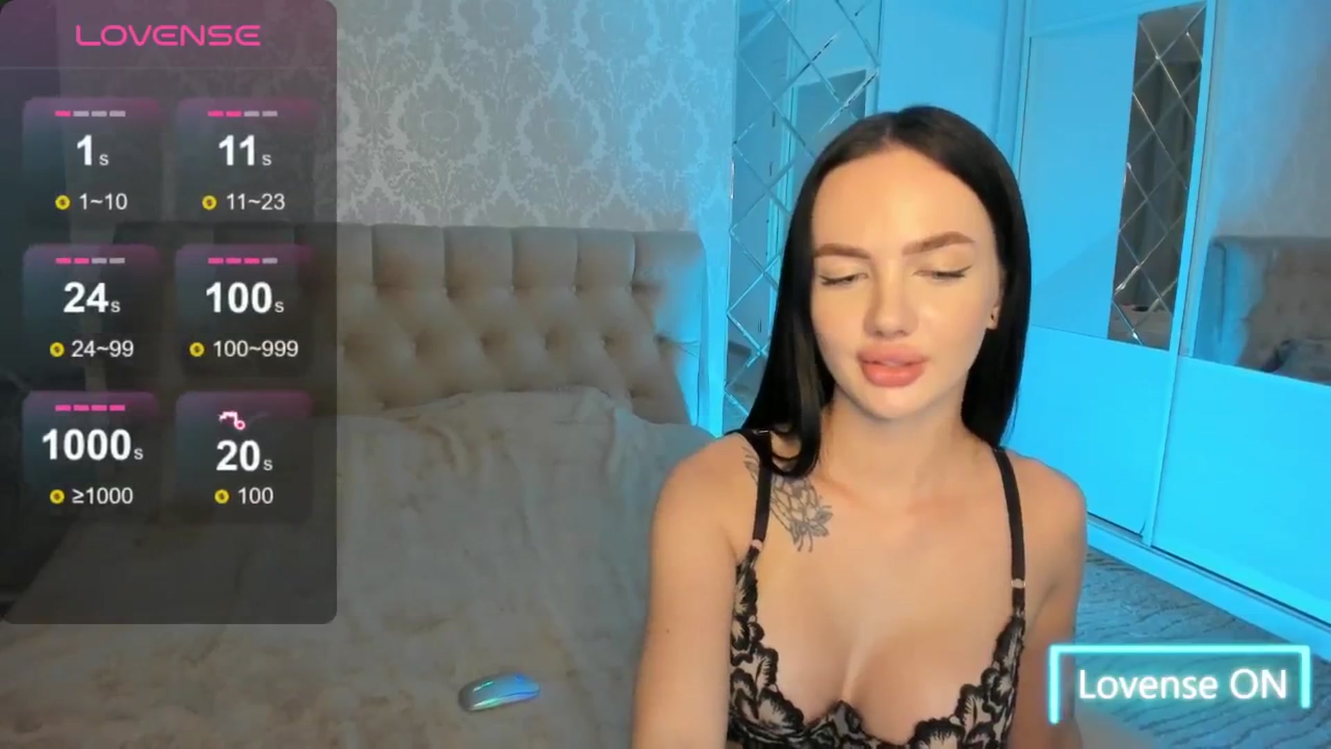 Gallery image thumbnail from JaneBaker's myfreecams stream on, 01/06/2025, 24:19 image 14 of 20
