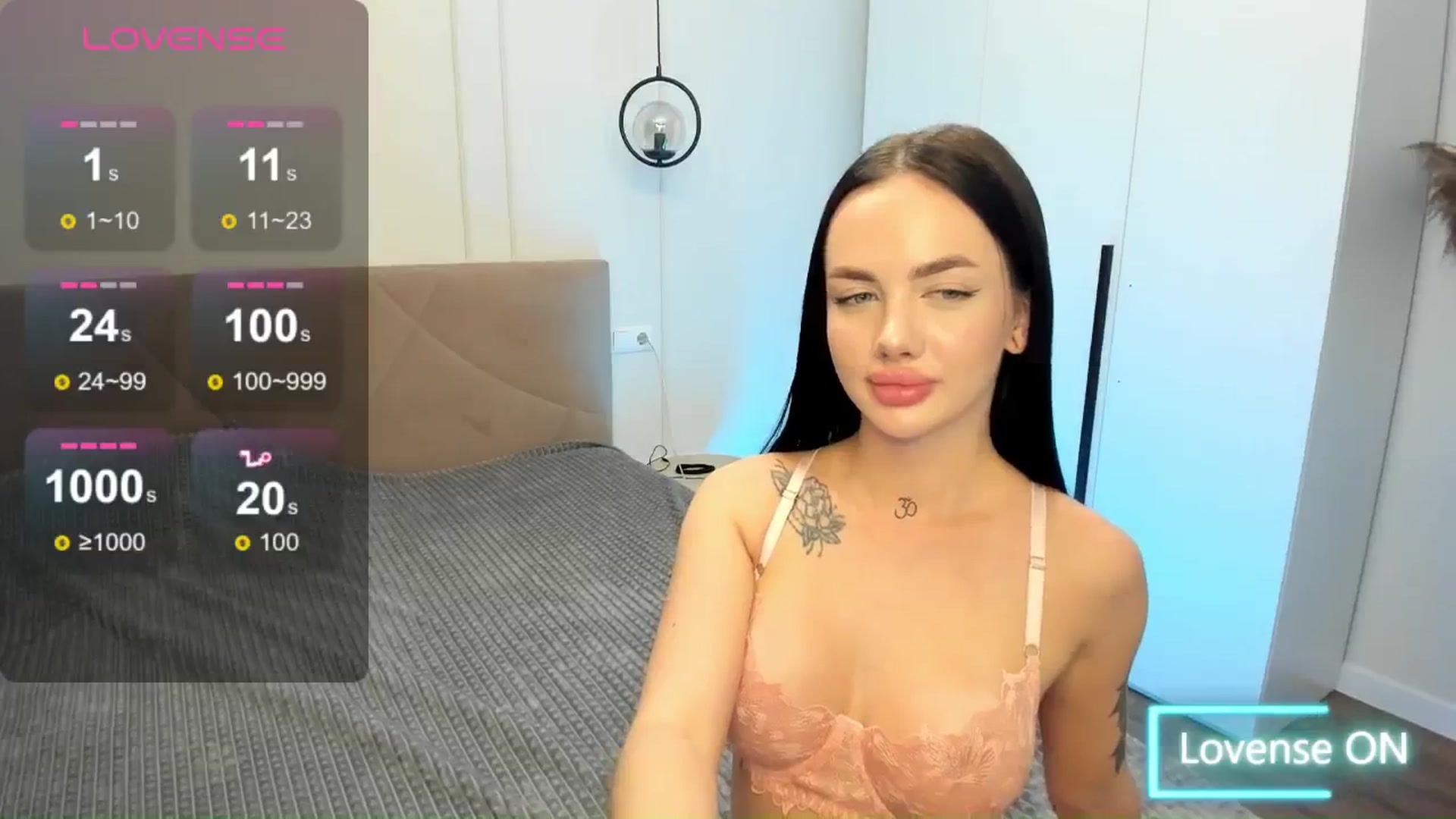 Gallery image thumbnail from JaneBaker's myfreecams stream on, 02/25/2025, 24:17 image 9 of 20