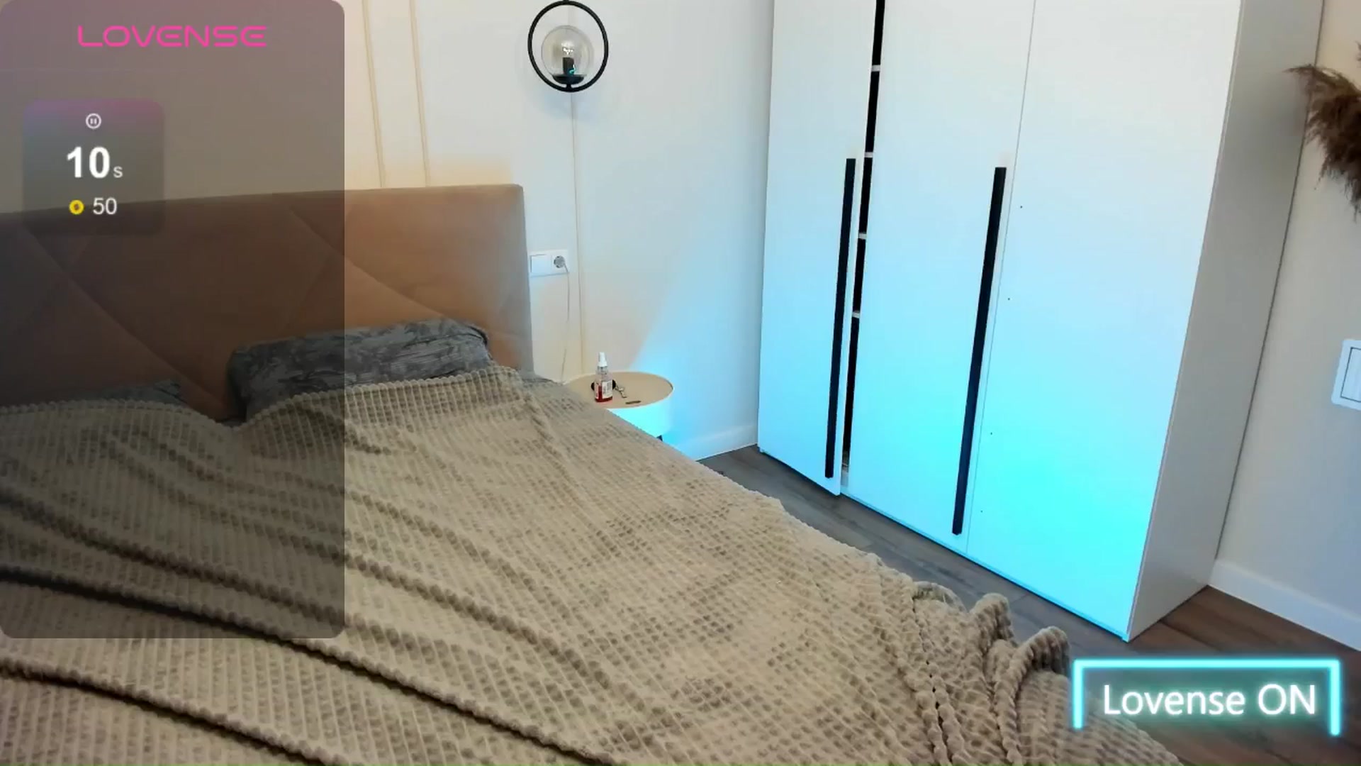 Gallery image thumbnail from JaneBaker's myfreecams stream on, 03/03/2025, 02:10 image 14 of 20