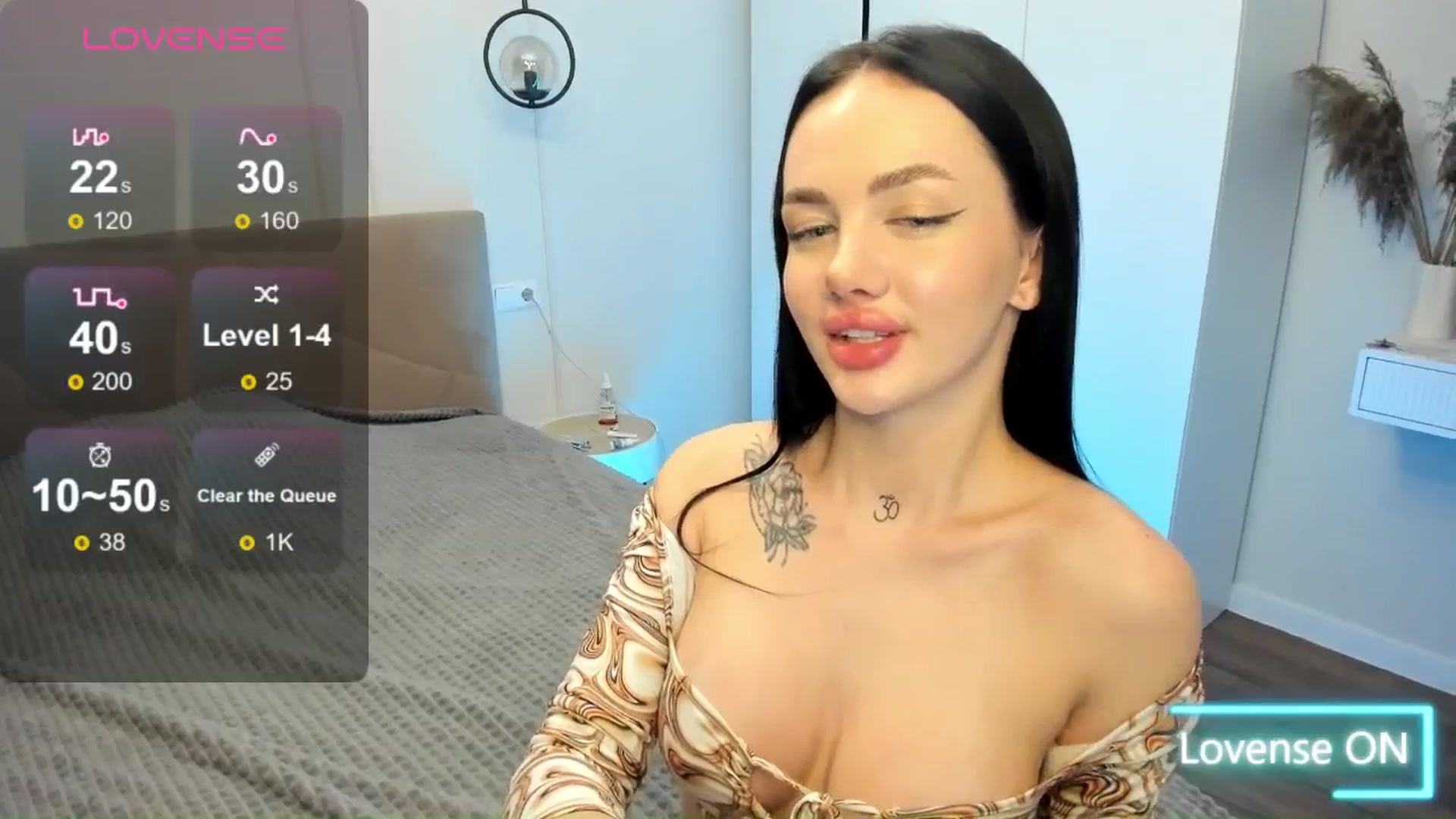 Gallery image thumbnail from JaneBaker's myfreecams stream on, 03/24/2025, 02:03 image 2 of 20