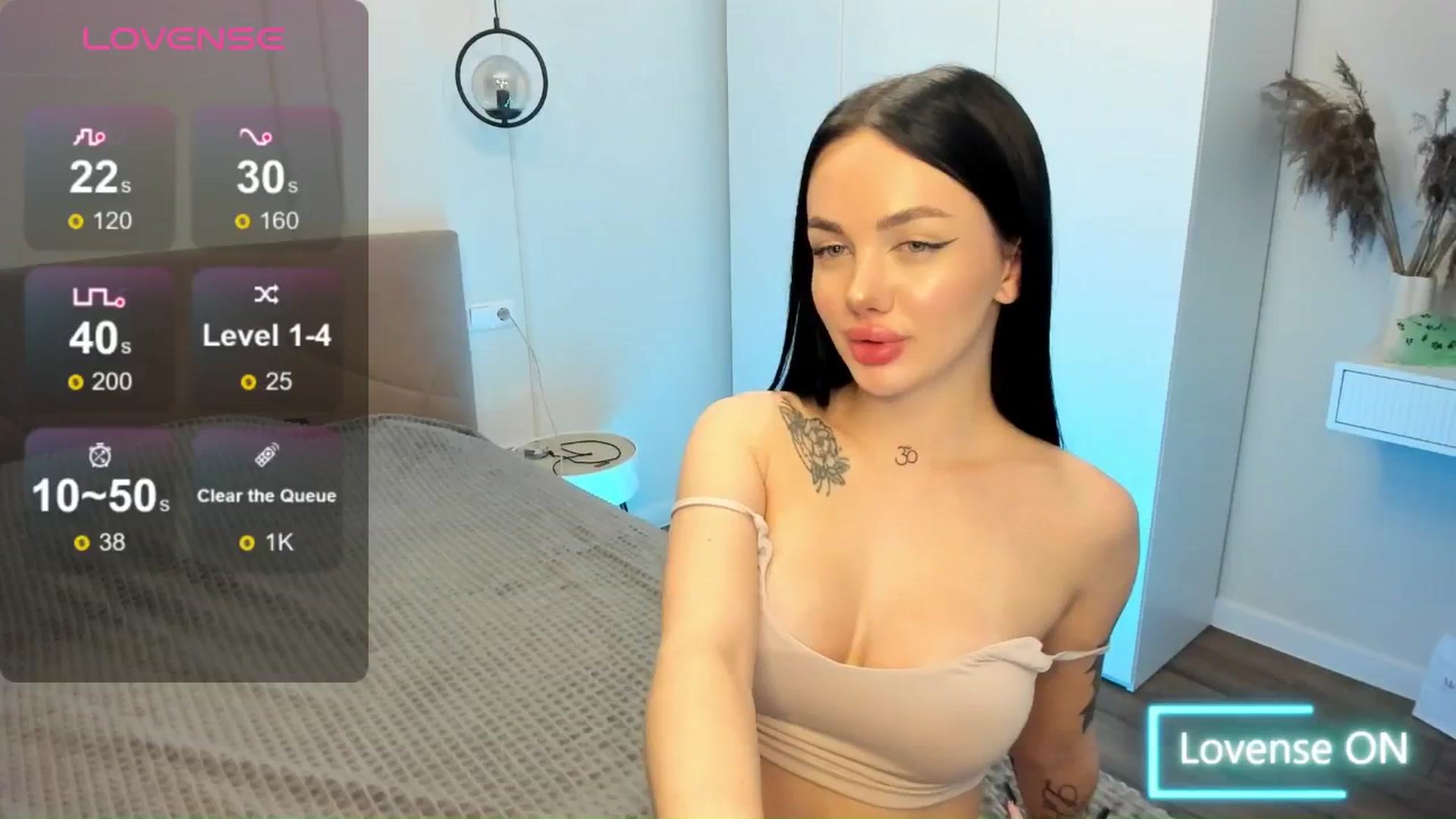 Gallery image thumbnail from JaneBaker's myfreecams stream on, 04/15/2025, 23:35 image 6 of 20
