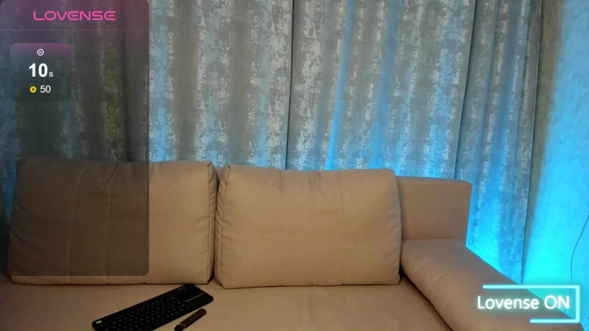 Gallery image thumbnail from JaneBaker's myfreecams stream on, 07/09/2025, 01:00 image 6 of 20