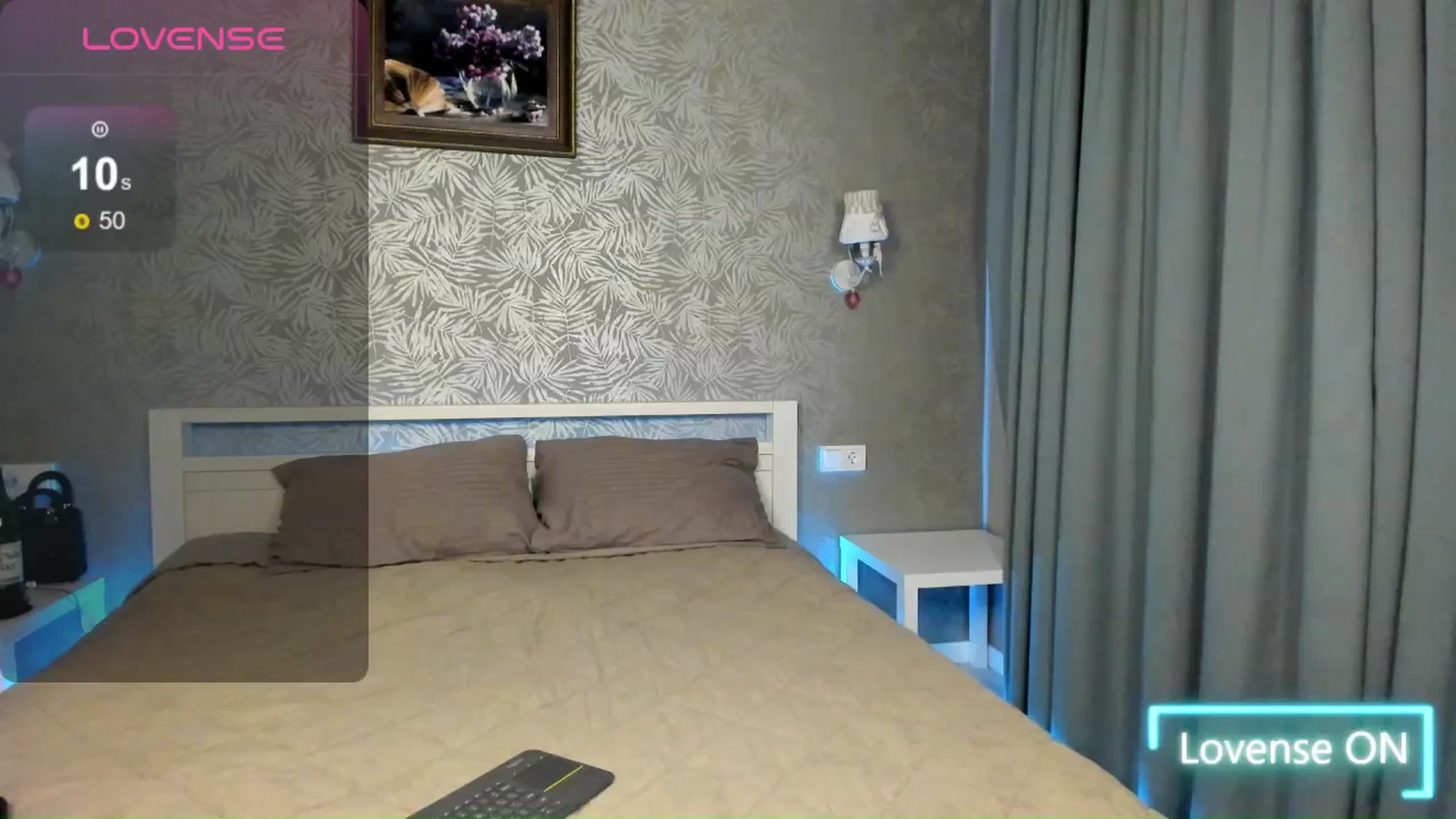 Gallery image thumbnail from JaneBaker's myfreecams stream on, 09/10/2025, 01:56 image 6 of 20