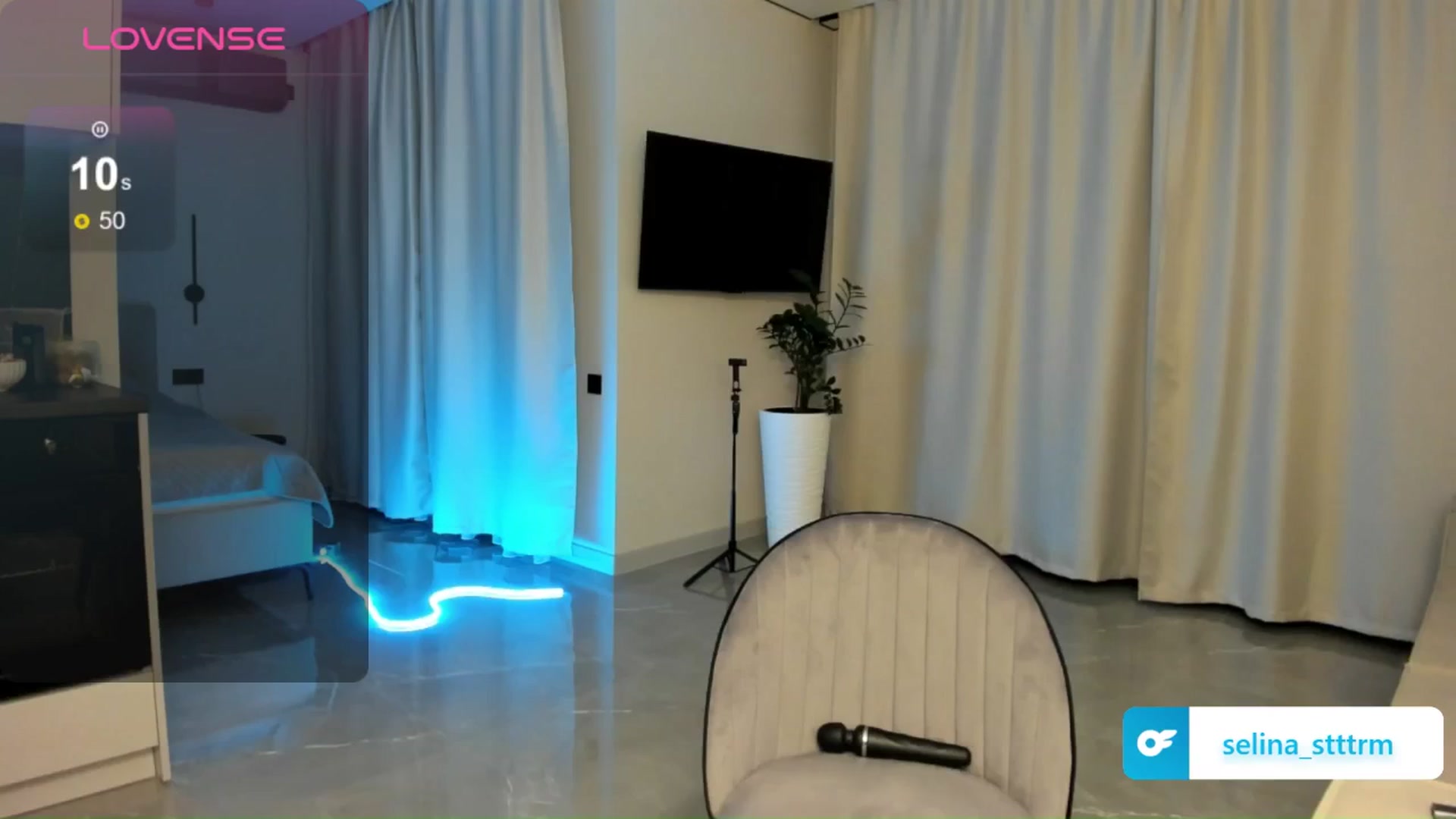 Gallery image thumbnail from JaneBaker's myfreecams stream on, 12/15/2025, 24:00 image 20 of 20