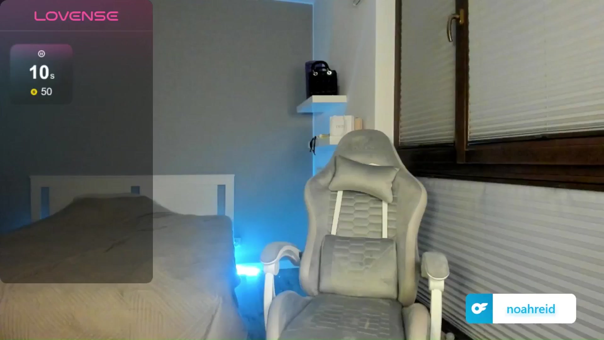 Gallery image thumbnail from JaneBaker's myfreecams stream on, 01/18/2026, 03:18 image 14 of 20
